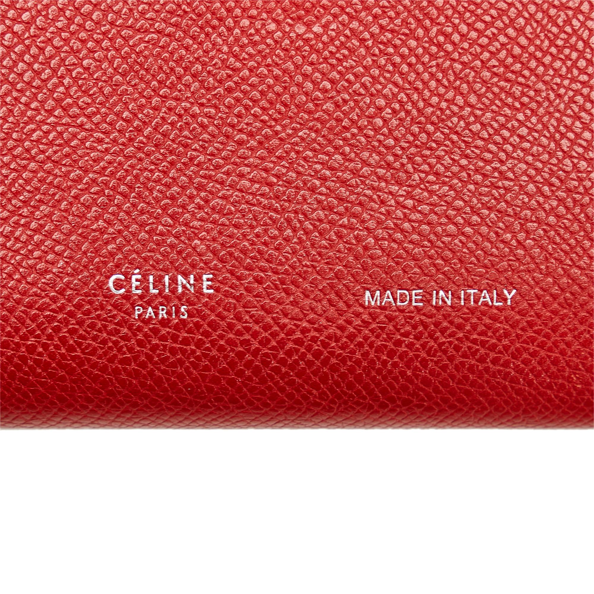 Celine Multifunction Strap Wallet (SHG-36852)