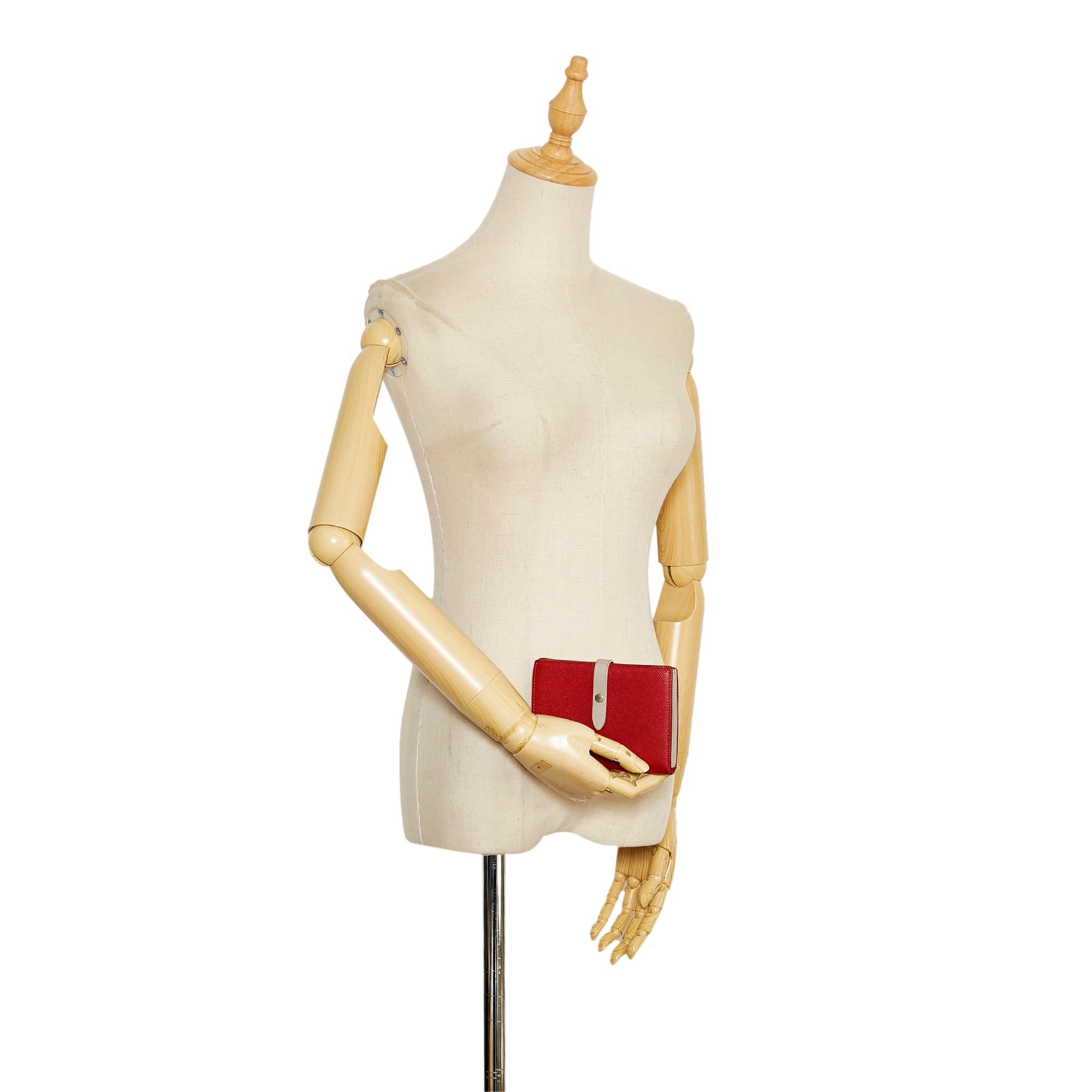 Celine Multifunction Strap Wallet (SHG-36852)