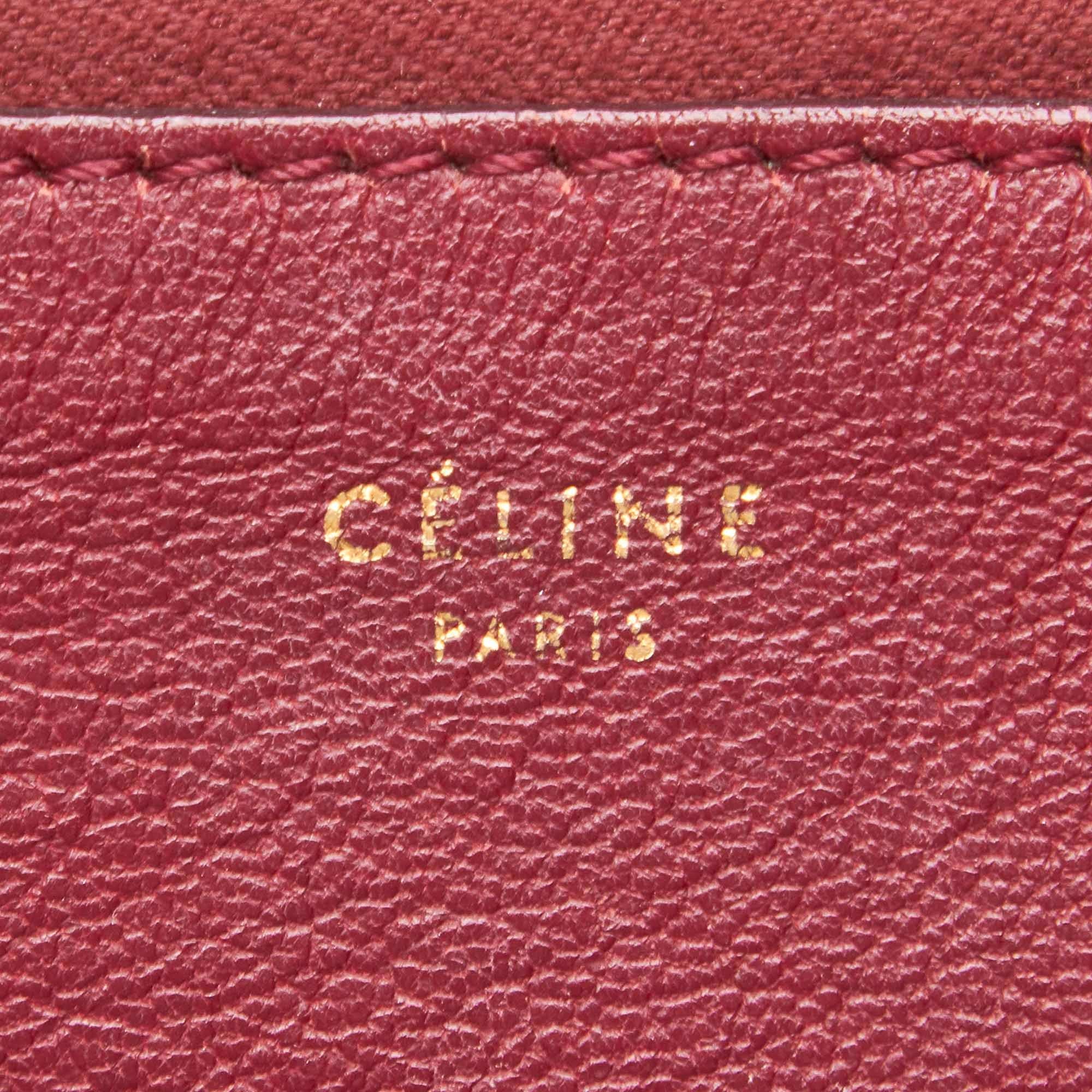 Celine Solo Bicolor Leather Clutch Bag (SHG-25911)