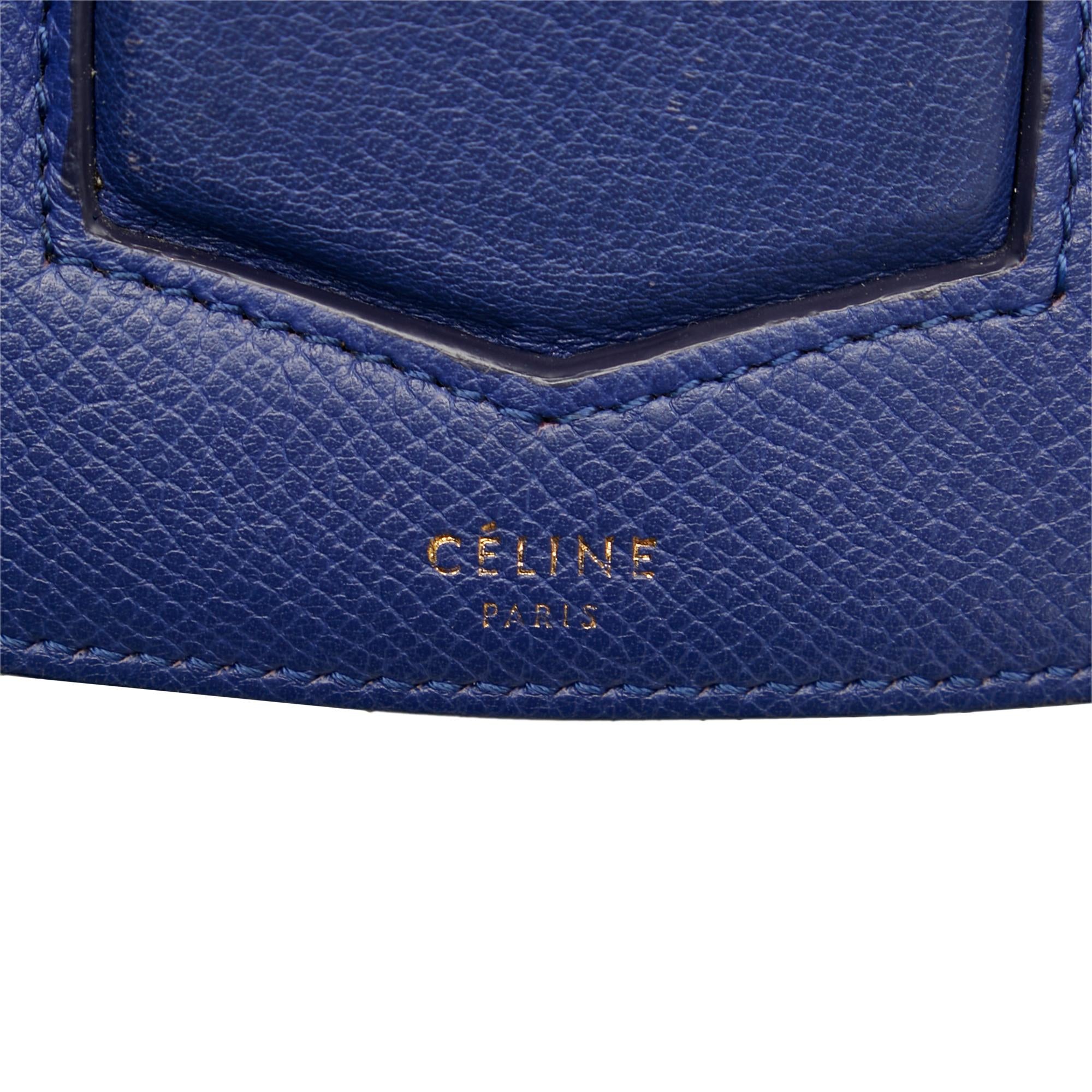 Celine Trotteur Crossbody Bag (SHG-36809)