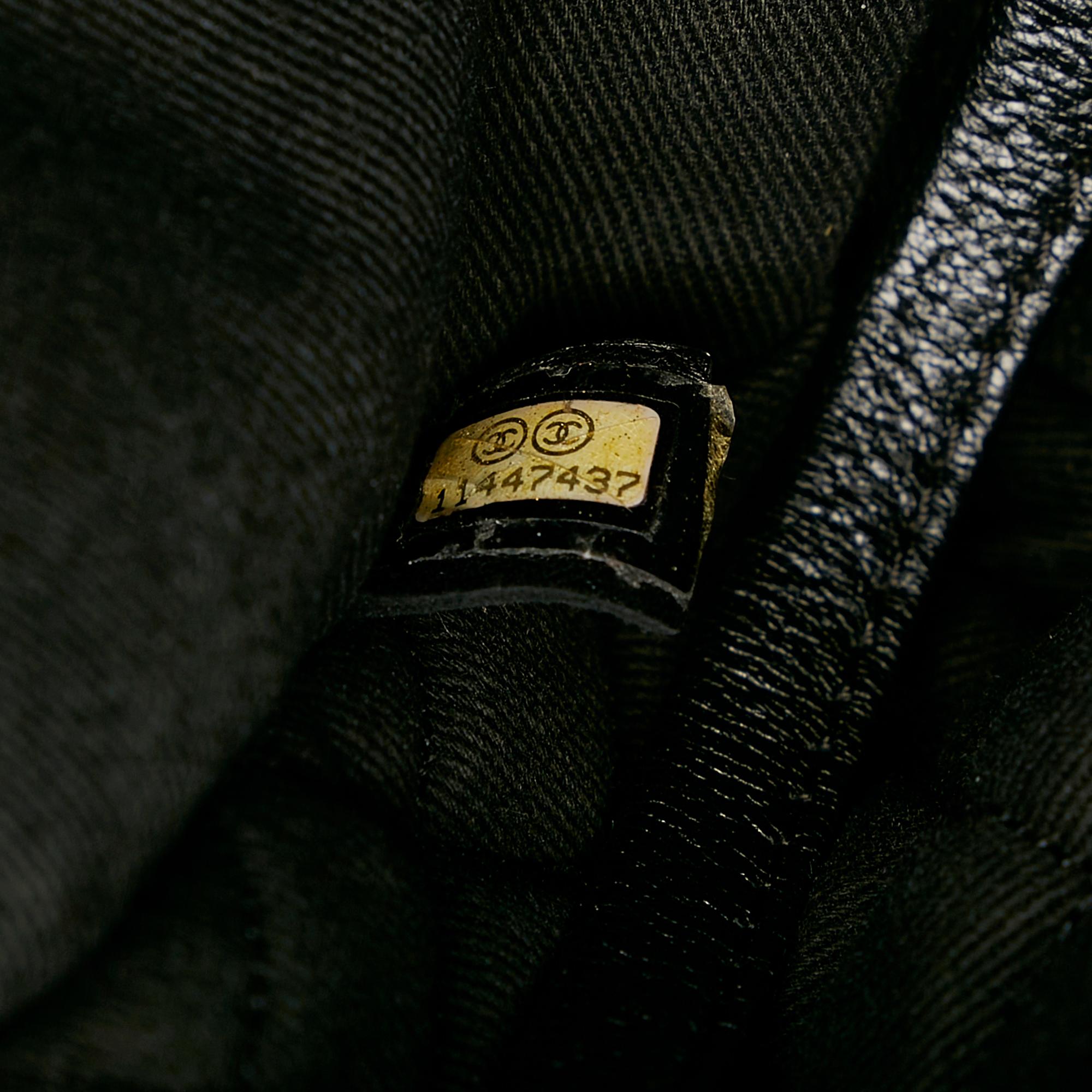 Chanel CC Perforated Tote (SHG-36030)