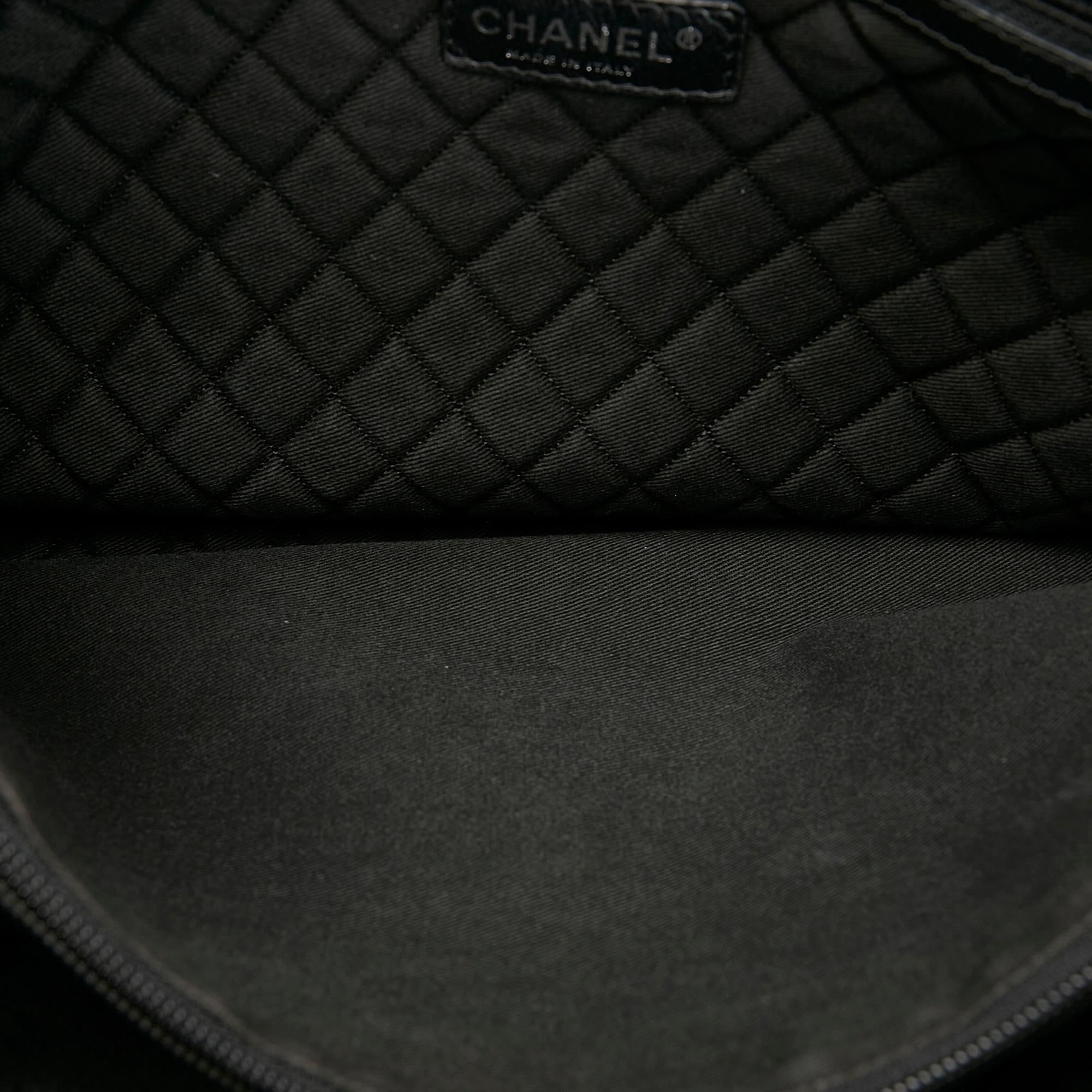 Chanel CC Perforated Tote (SHG-36030)