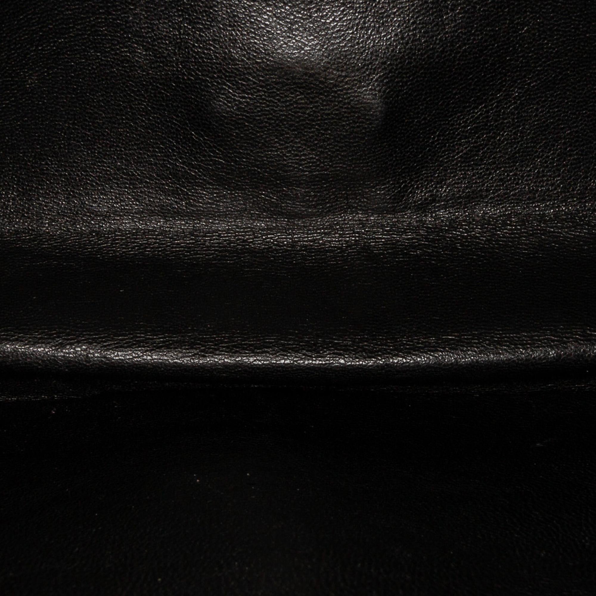 Chanel CC Timeless Lambskin Leather Shoulder Bag (SHG-27963)