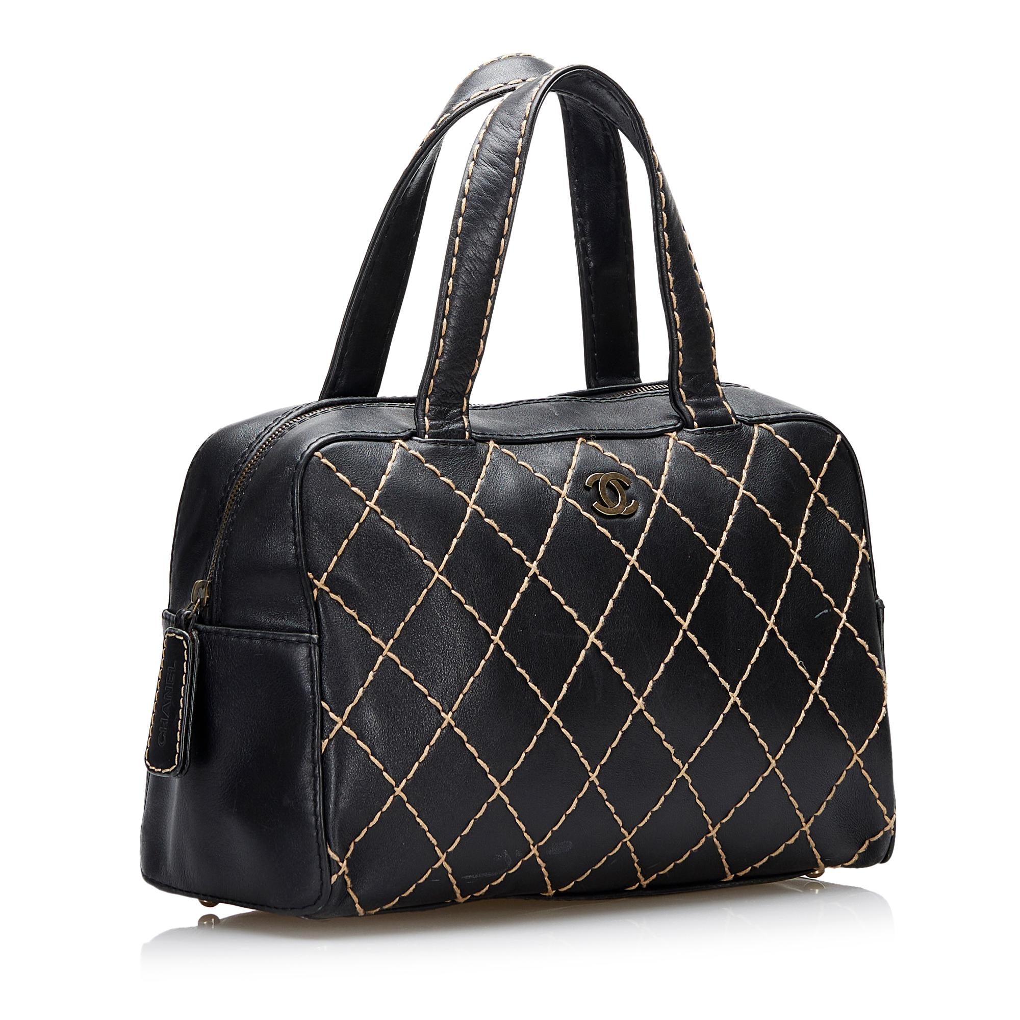 Chanel CC Wild Stitch Handbag (SHG-T7IDdF)