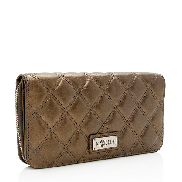 Chanel Quilted Lambskin CC Compact Wallet (SHF-19448) – LuxeDH