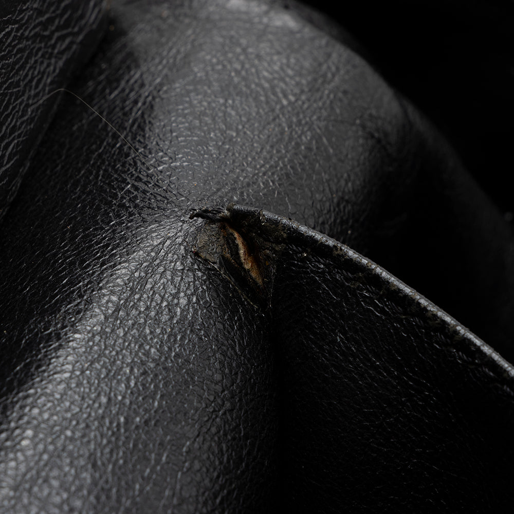 Chanel Caviar Leather Petite Timeless Tote (SHF-17772)