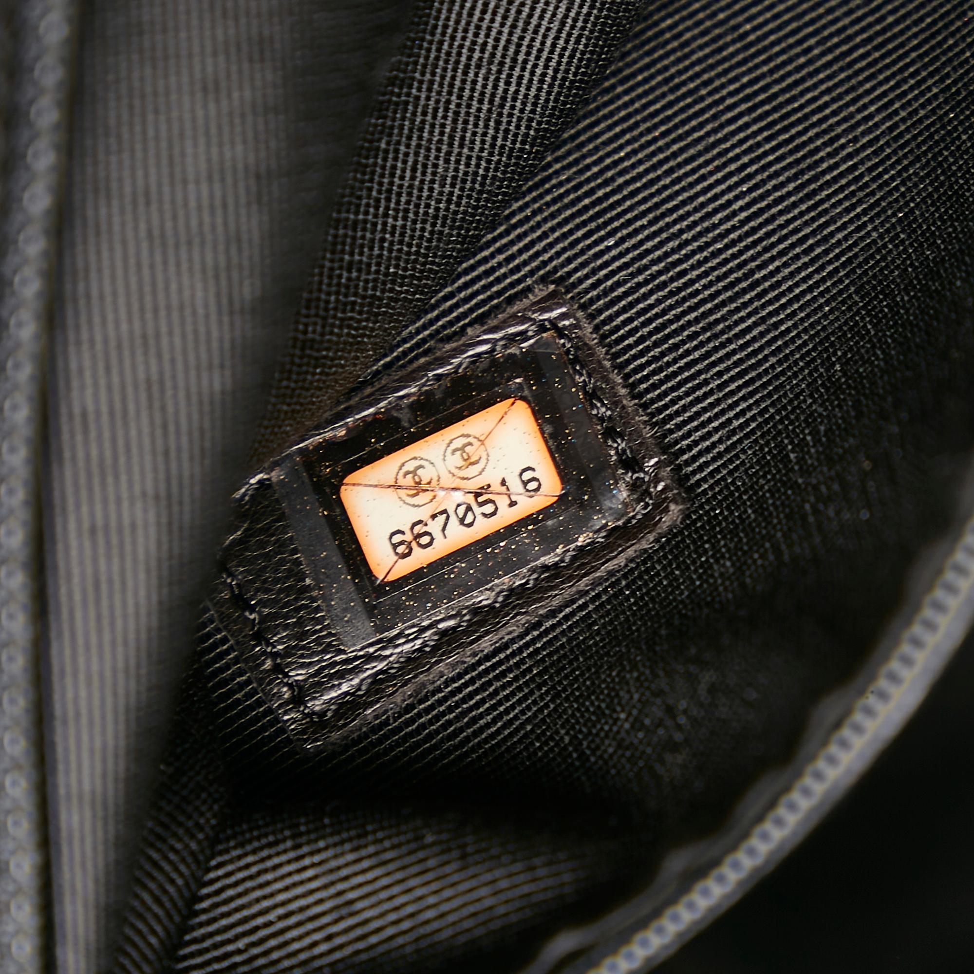 Chanel Caviar Medallion Tote (SHG-36026)