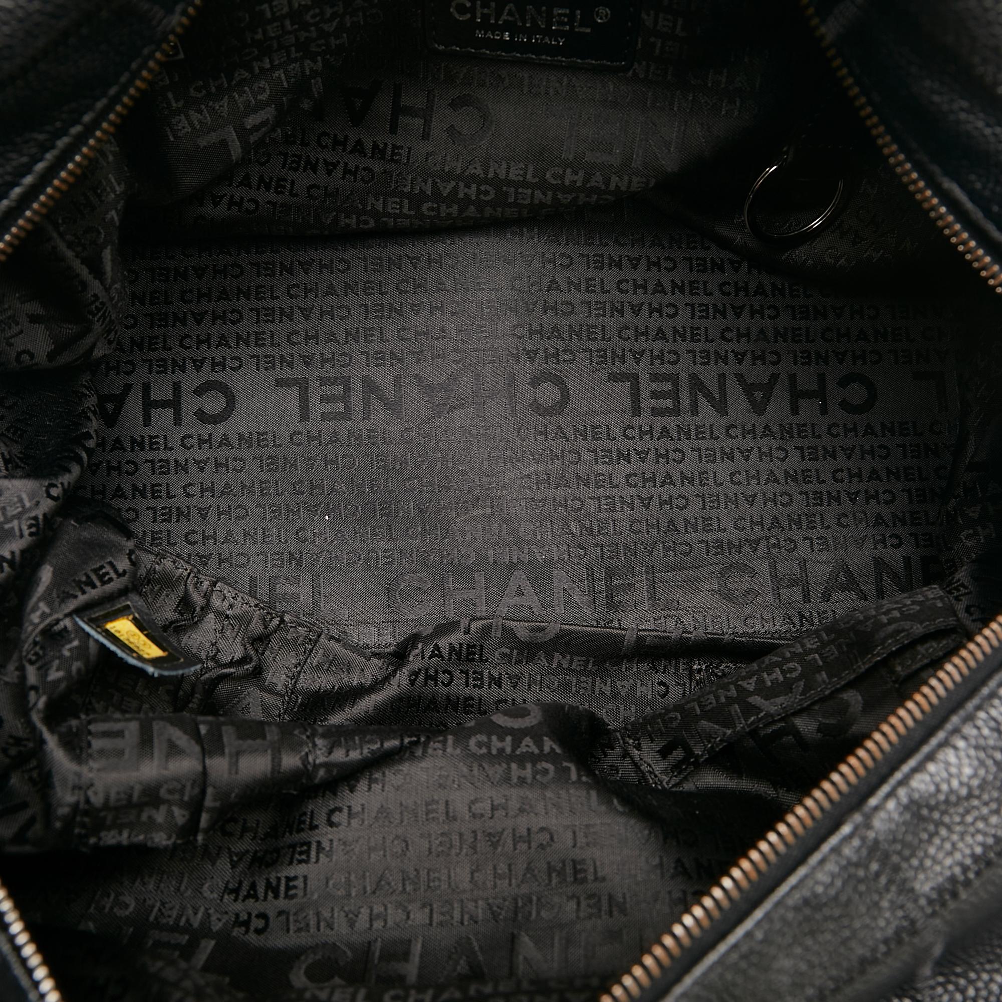 Chanel Caviar Square Quilt LAX Bowler Bag (SHG-34610)