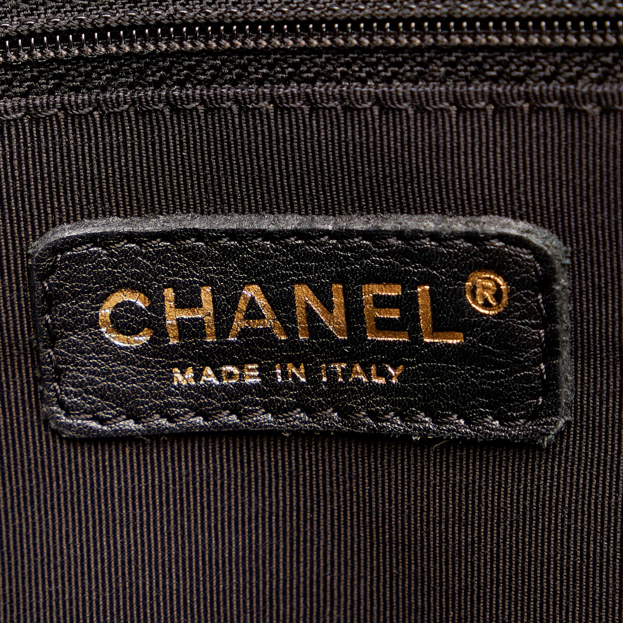 Chanel Executive Cerf Leather Satchel (SHG-27398)