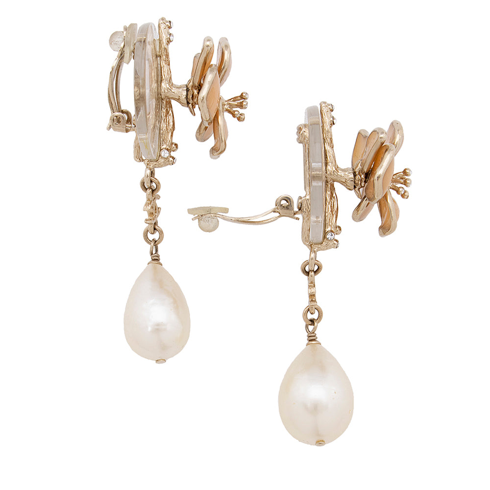 Chanel Flower Pearl Drop Clip On Earrings (SHF-18532)