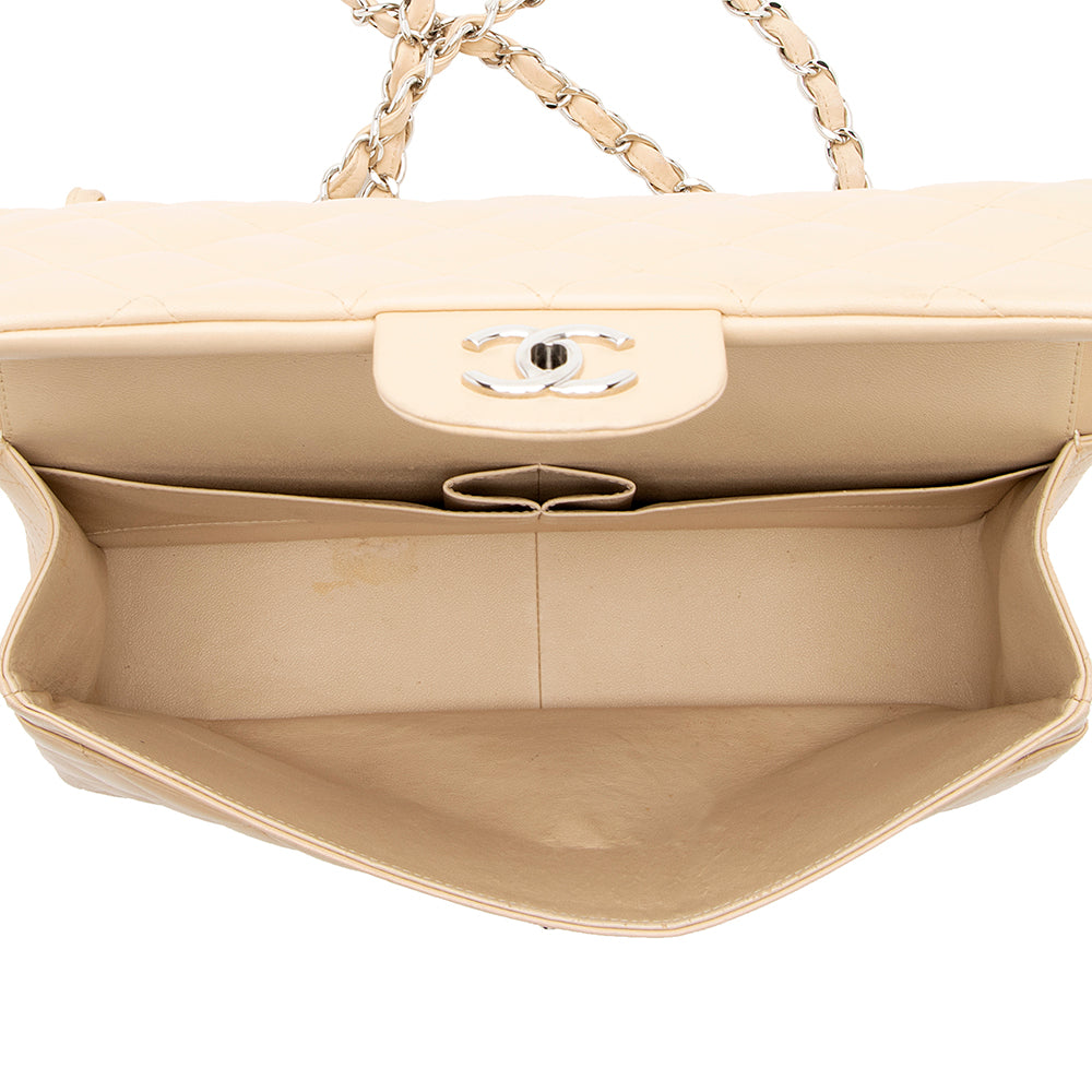 Chanel Lambskin Classic Jumbo Double Flap Bag (SHF-18599)