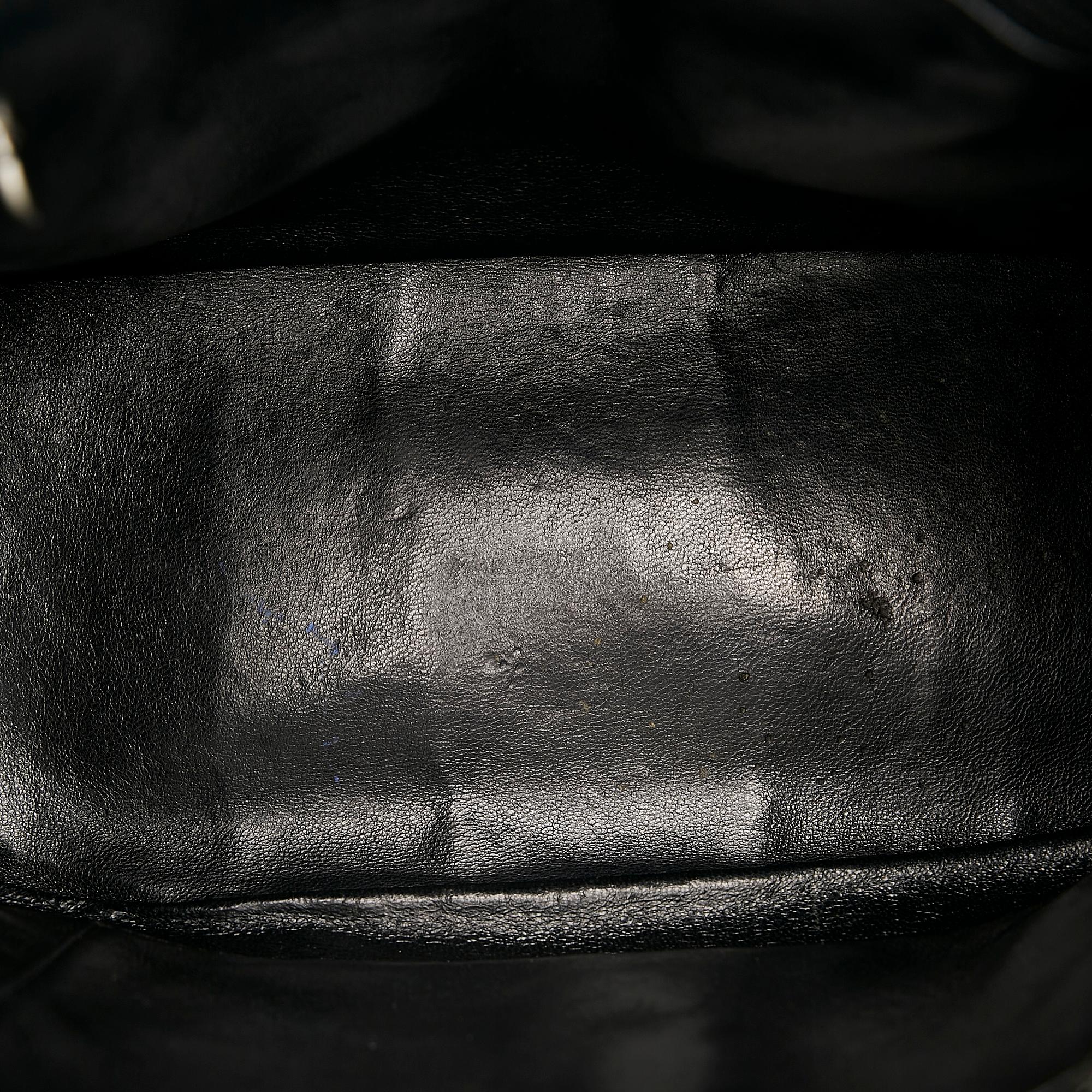 Chanel Medallion Tote (SHG-36480)