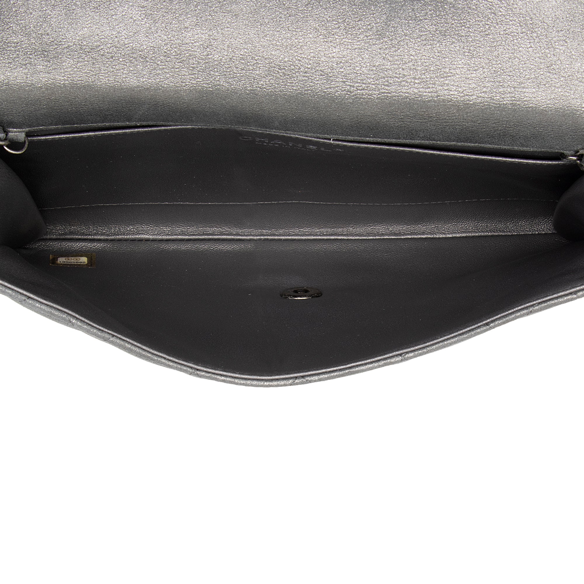 Chanel Metallic Lambskin Flap Clutch on Chain (SHF-bJM9yK)