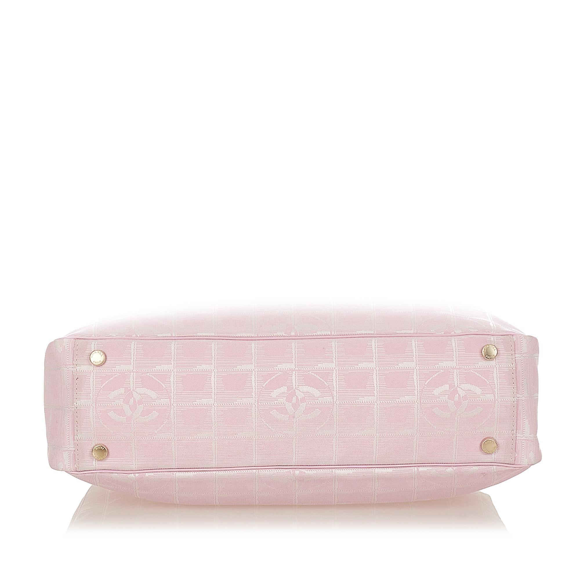 Chanel New Travel Line Nylon Handbag (SHG-26625)