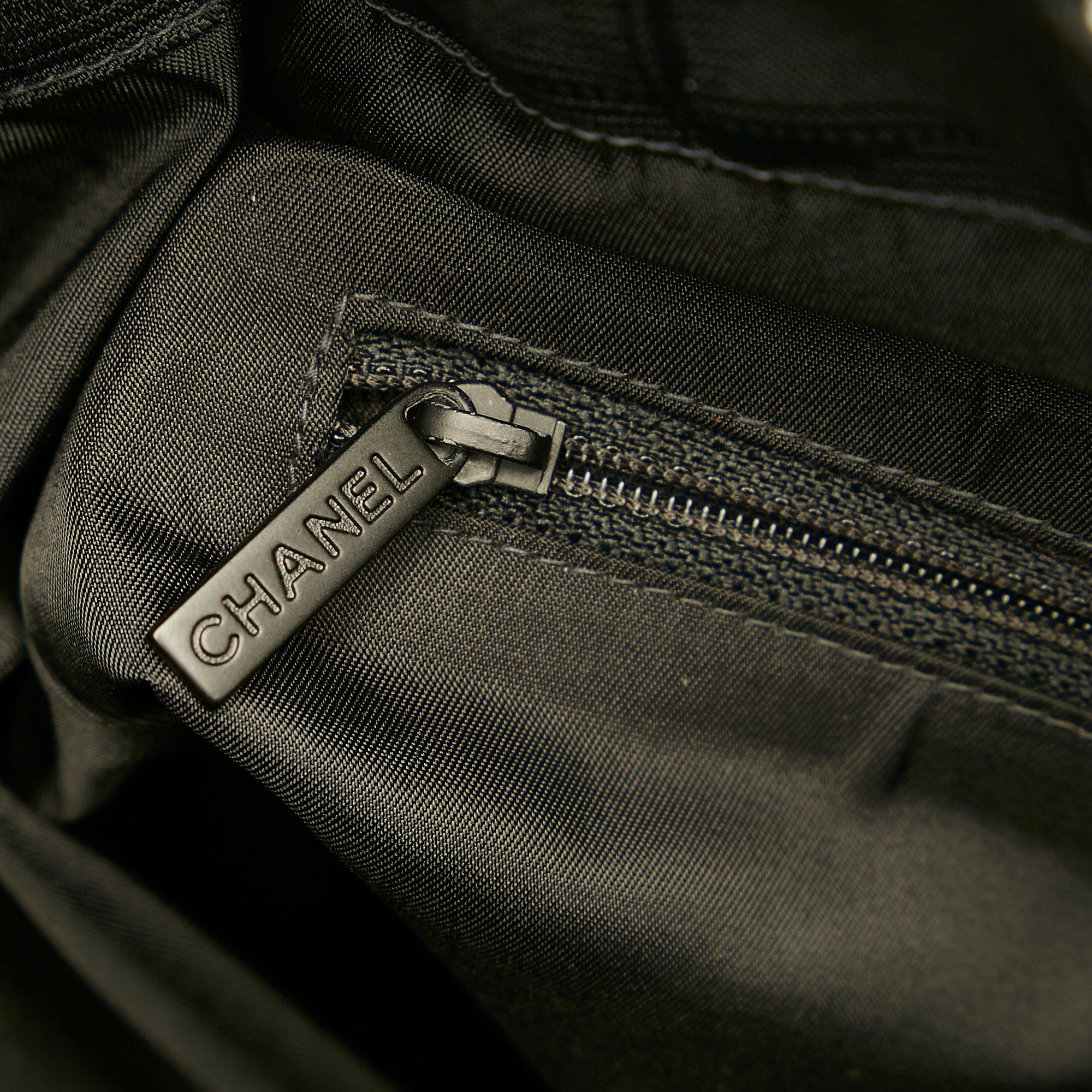 Chanel New Travel Line Nylon Handbag (SHG-29405)