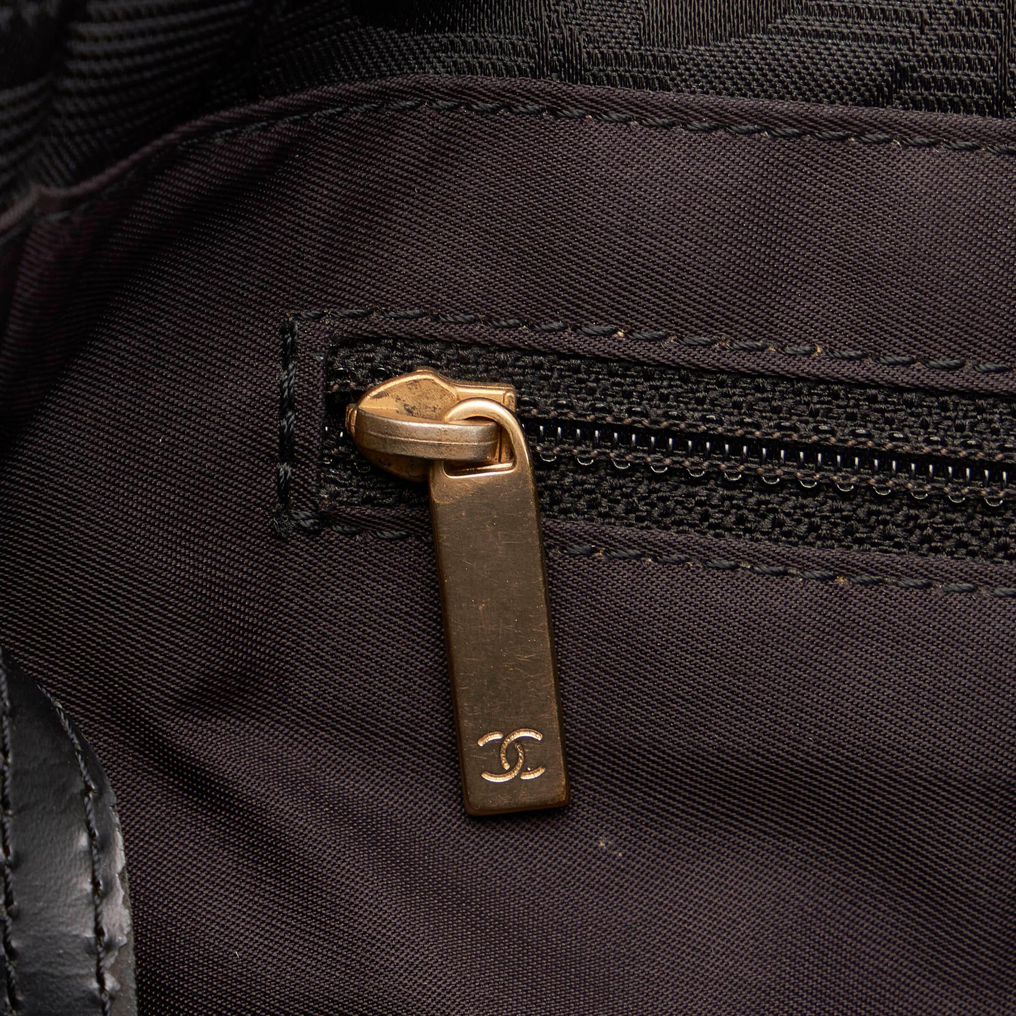 Chanel New Travel Line Nylon Handbag (SHG-32269)