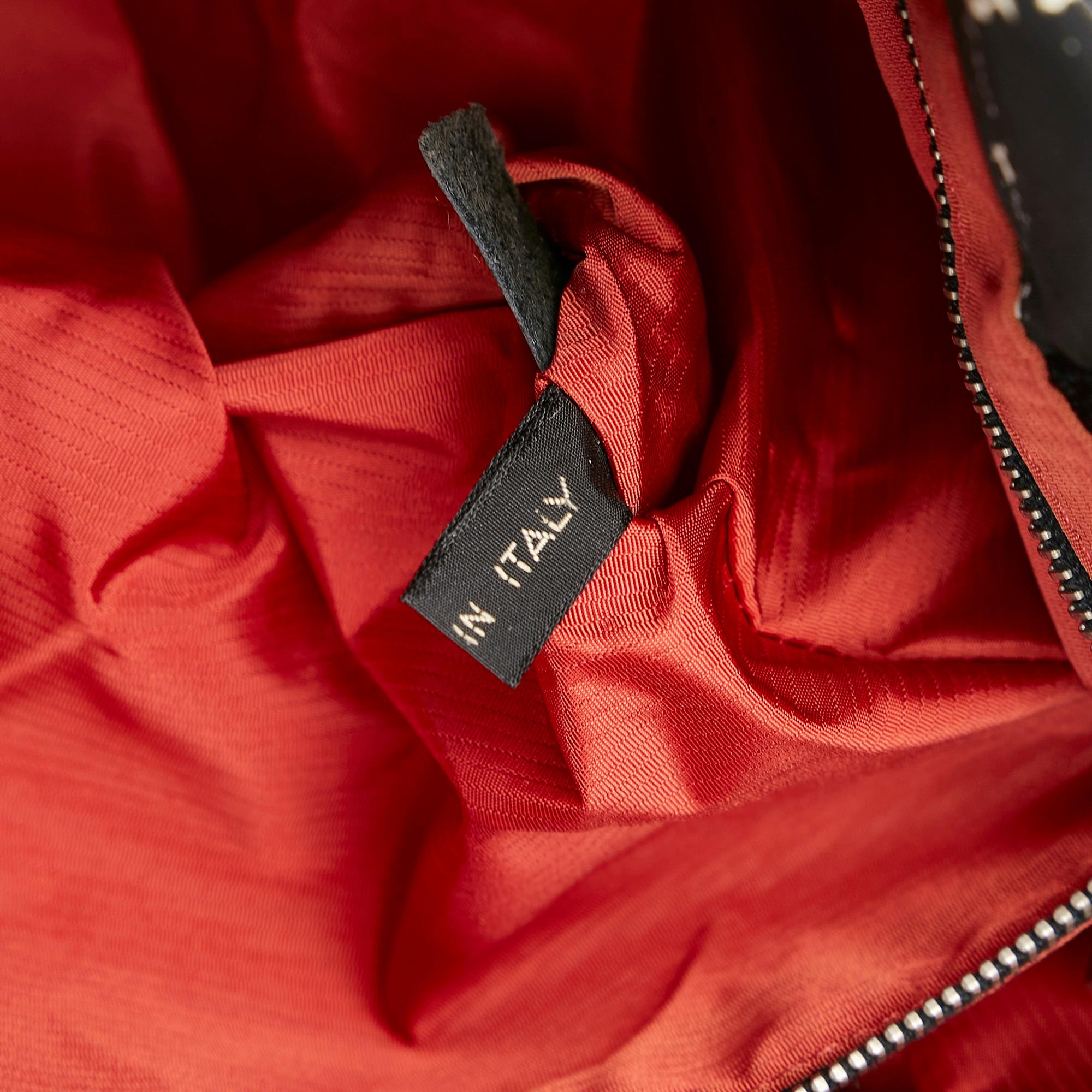 Chanel Old Travel Line Tote (SHG-4IhBry)