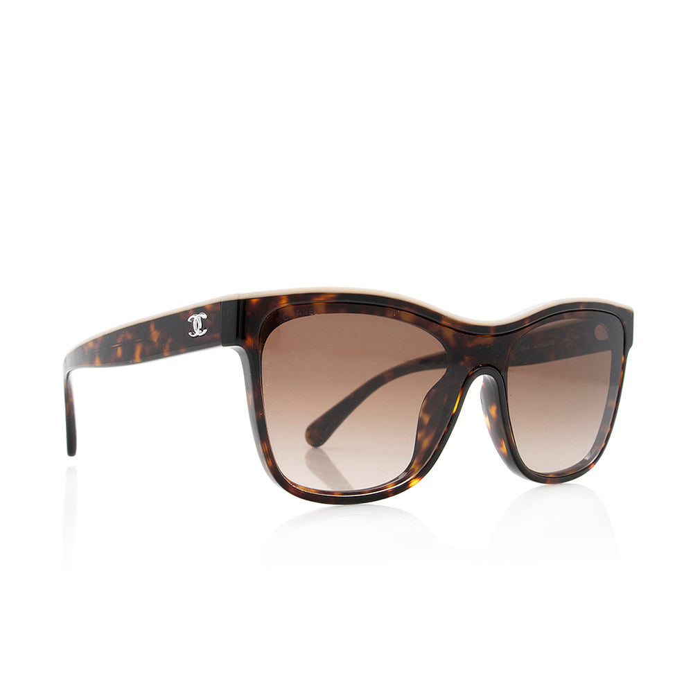 Chanel Wayfarer CC Sunglasses (SHF-18744)