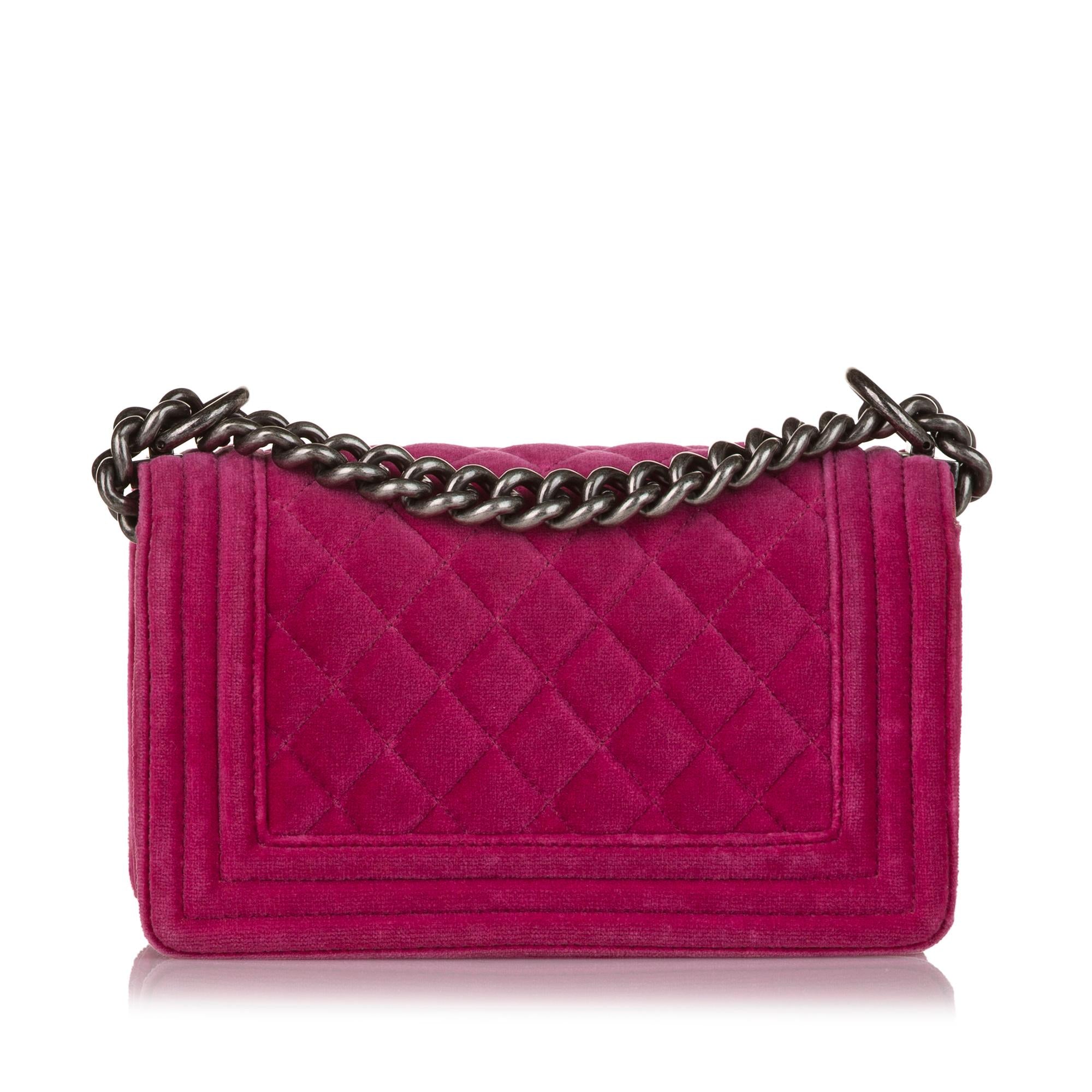 Chanel Small Boy Velvet Flap Bag (SHG-36394)