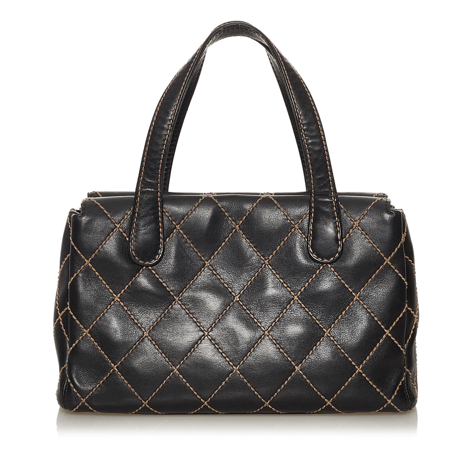 Chanel Wild Stitch Leather Handbag (SHG-28370)