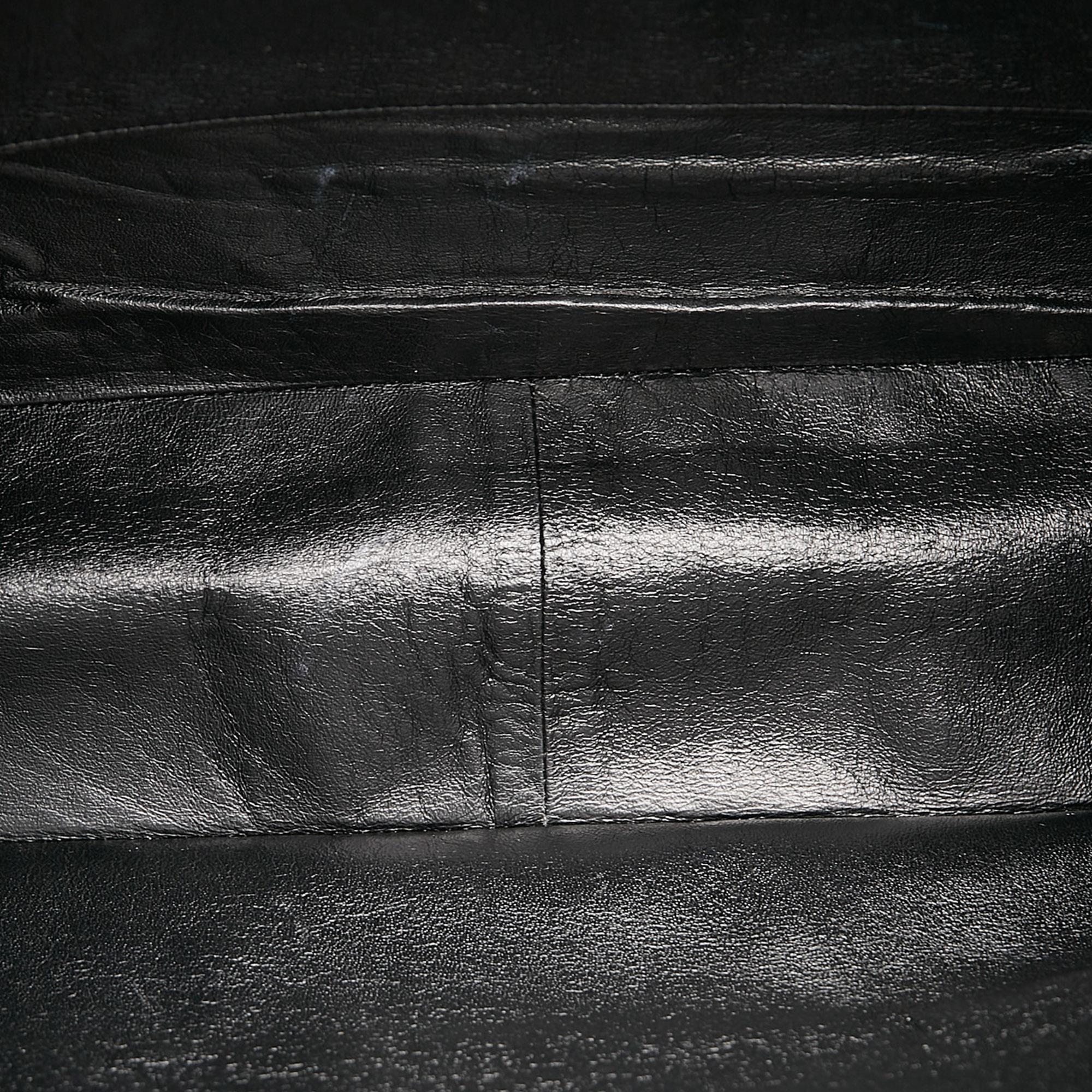 Chanel XL CC Lambskin Tote (SHG-36024)