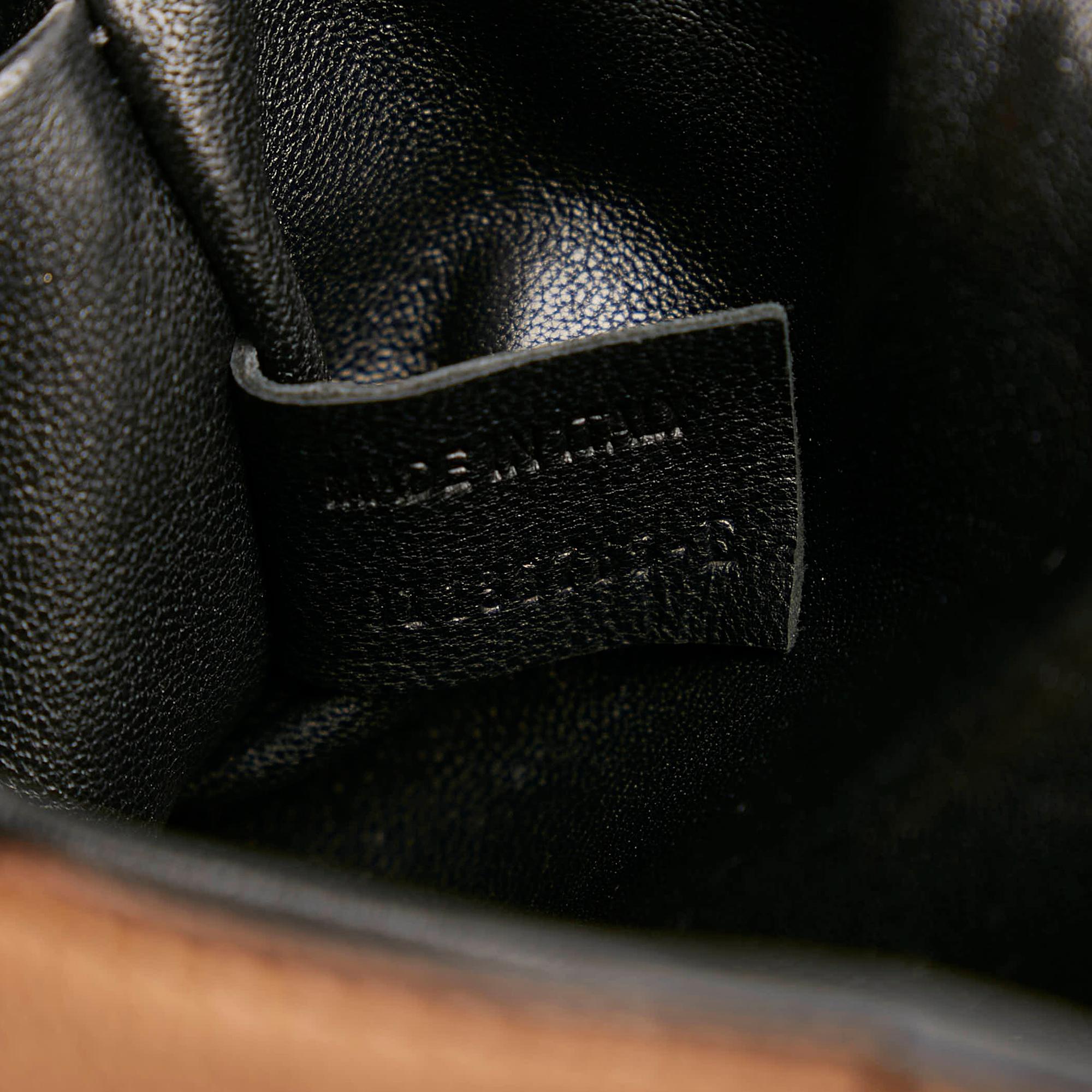 Chloe Elsie Leather Crossbody Bag (SHG-31597)