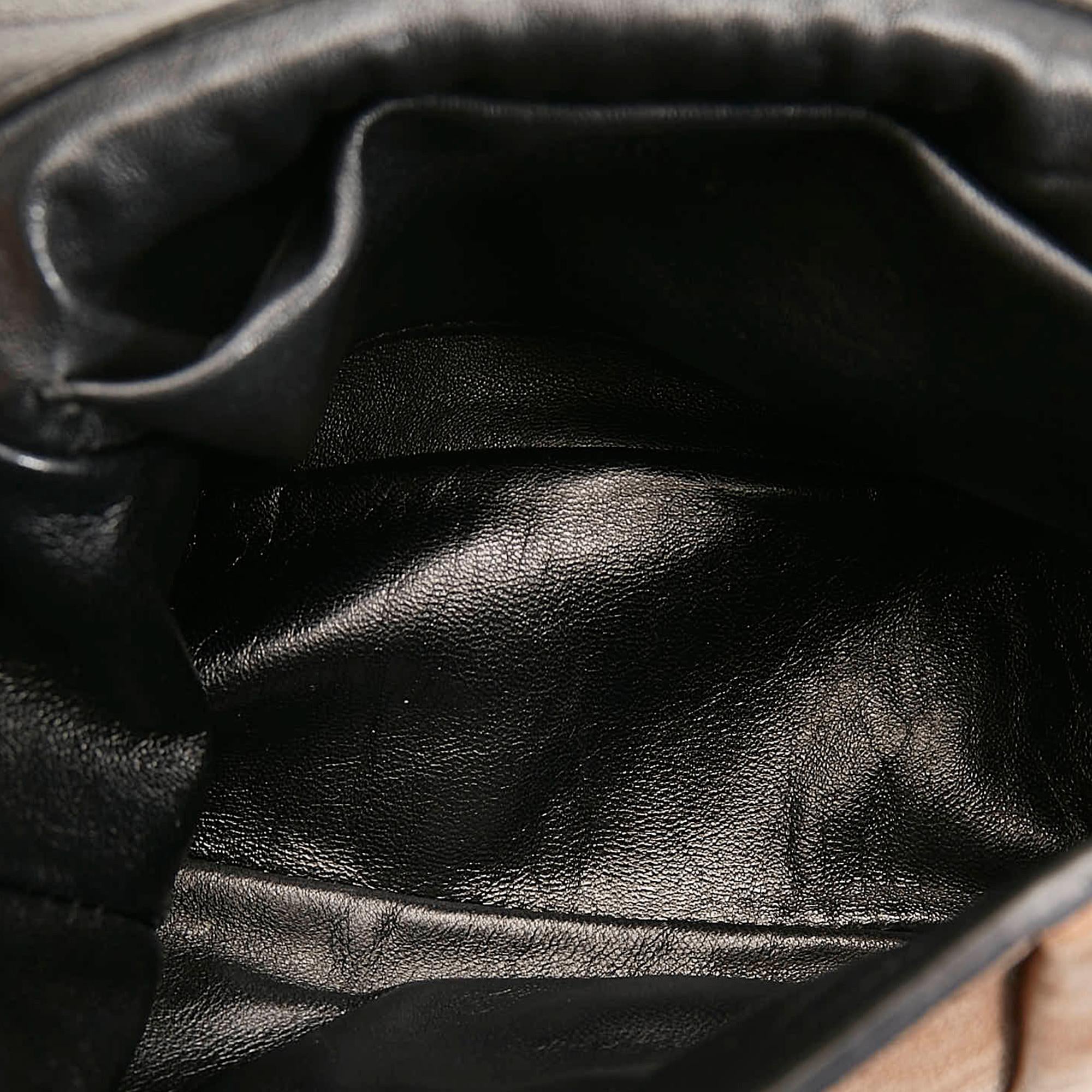 Chloe Elsie Leather Crossbody Bag (SHG-31597)