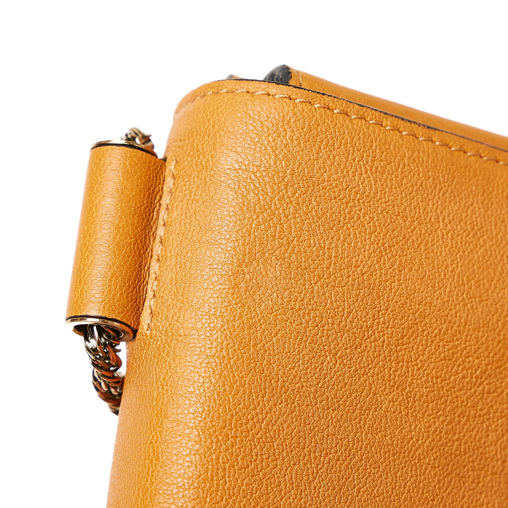 Chloe Elsie Leather Shoulder Bag (SHG-28504)