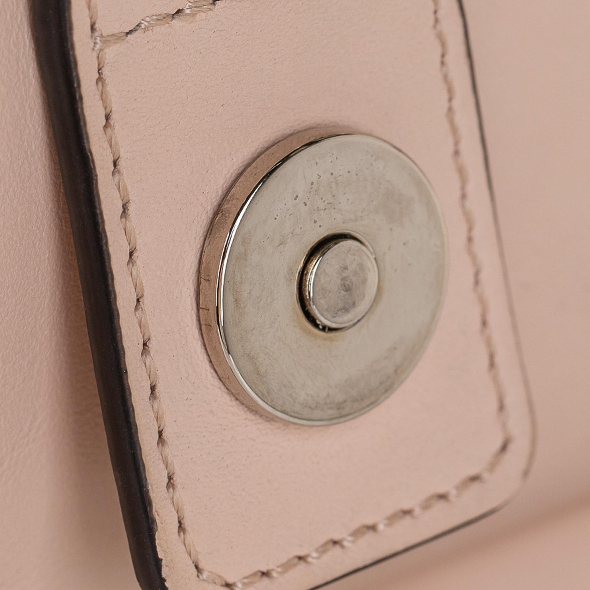 Chloe Faye Bracelet Leather Crossbody Bag (SHG-37378)