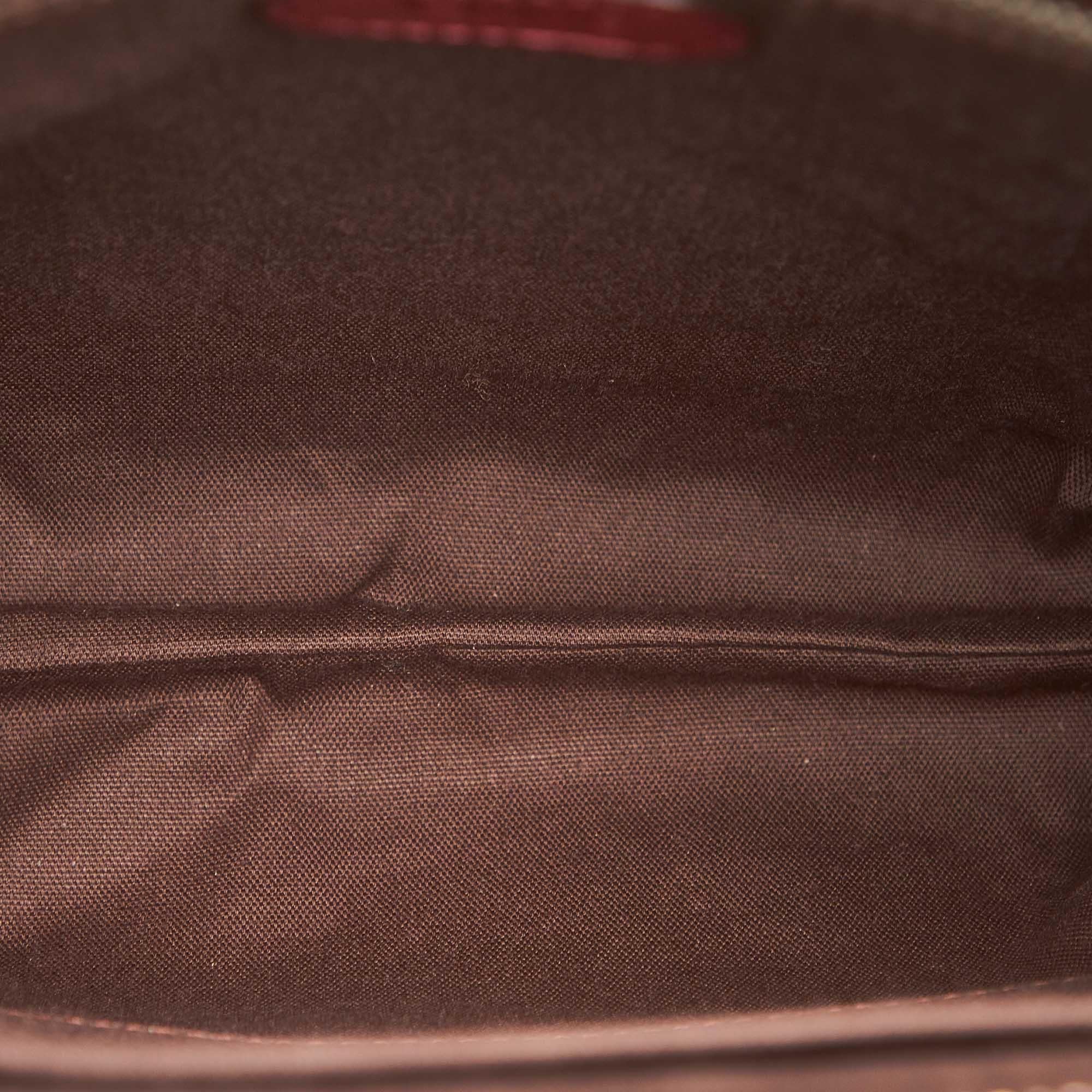 Chloe Leather Crossbody Bag (SHG-22367)