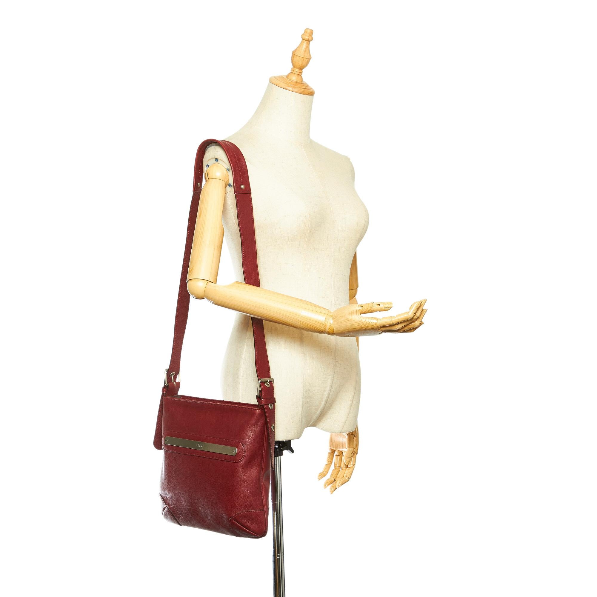 Chloe Leather Crossbody Bag (SHG-22367)