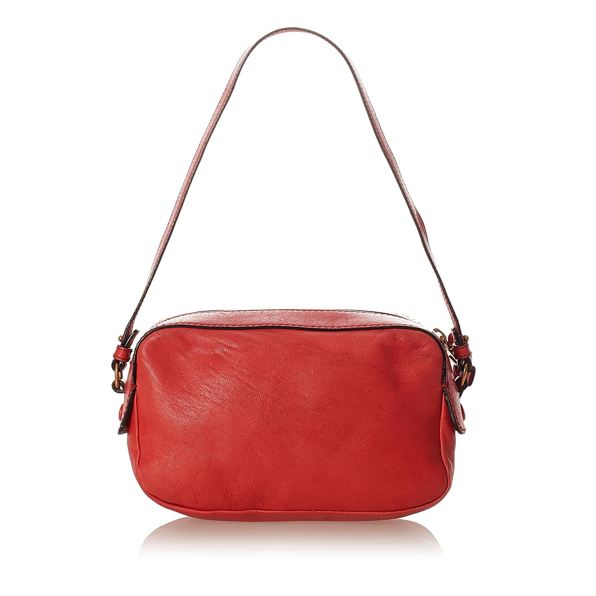 Chloe Leather Crossbody Bag (SHG-24092)