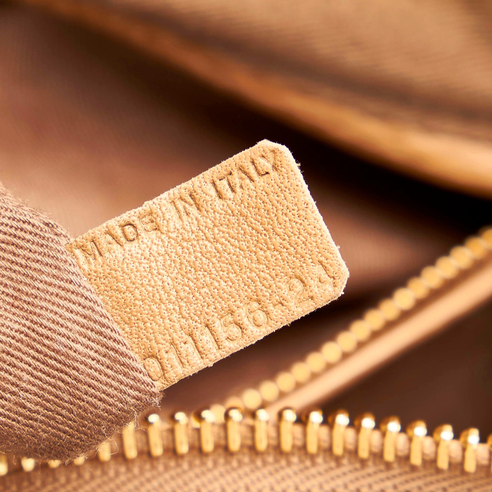 Chloe Marcie Leather Handbag (SHG-28316)