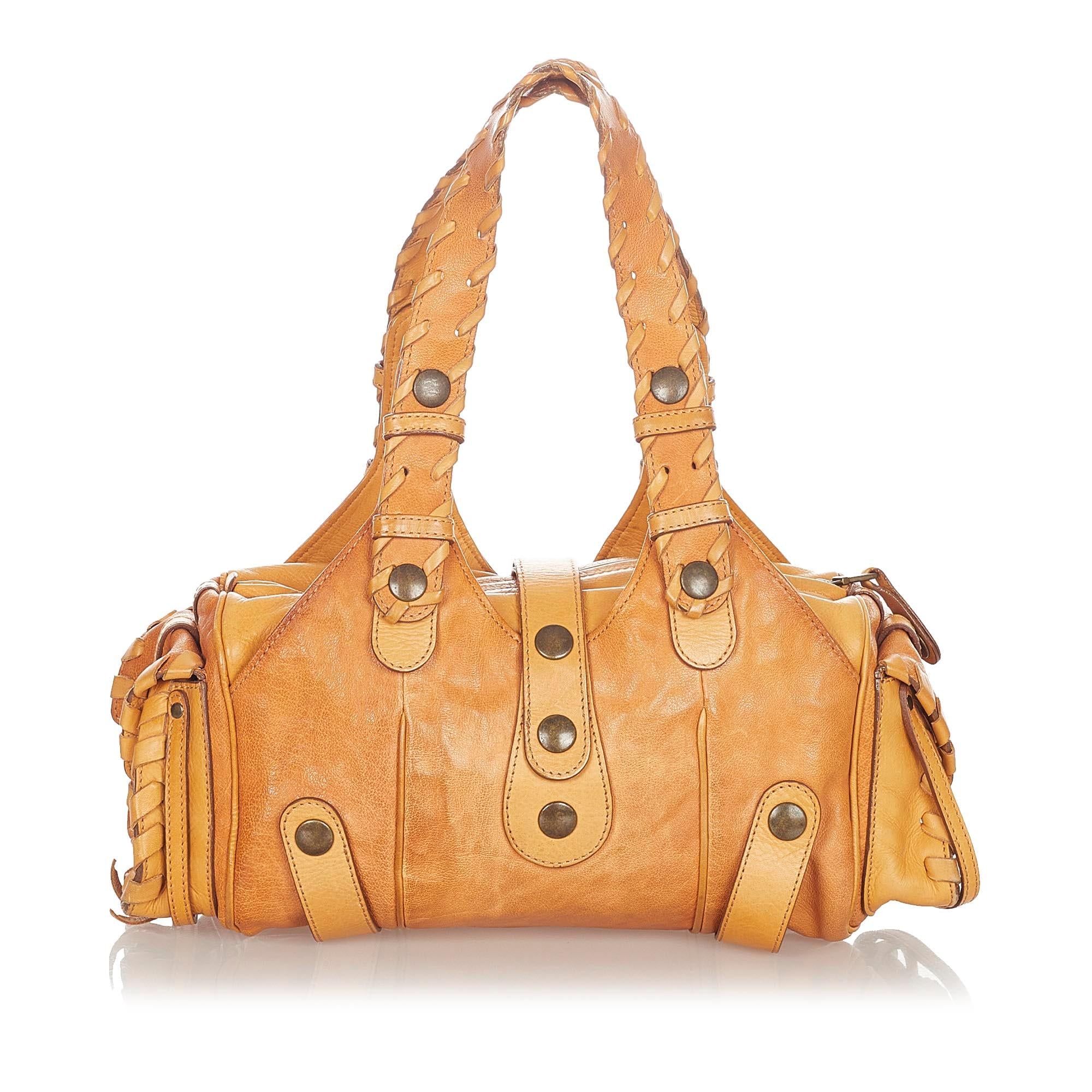 Chloe Silverado Leather Shoulder Bag (SHG-22029)