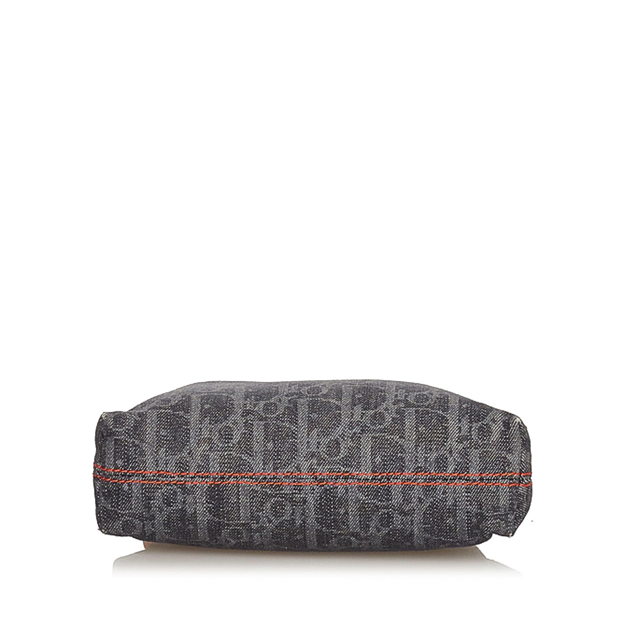 Dior Dior Oblique Denim Pouch (SHG-26243)