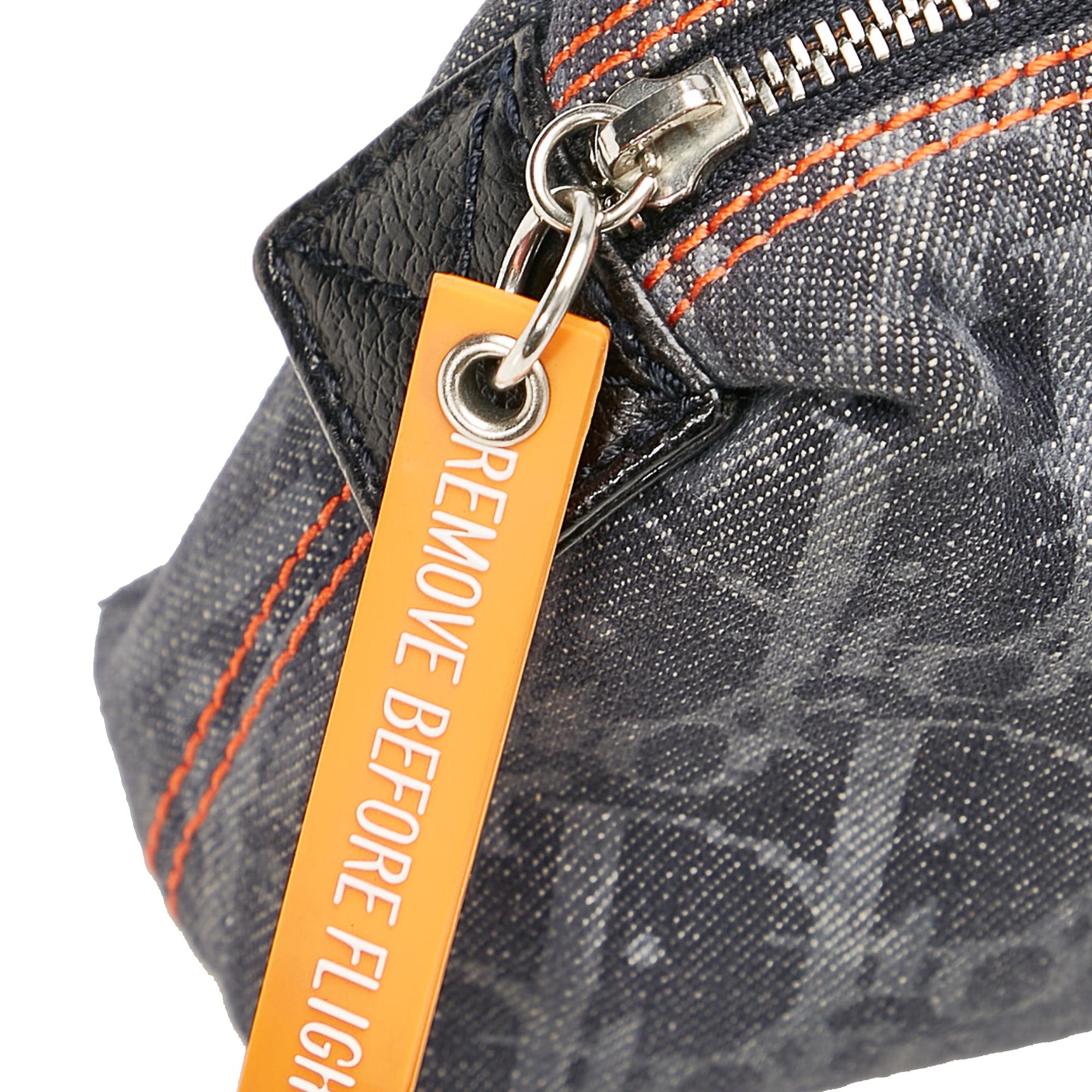 Dior Dior Oblique Denim Pouch (SHG-26243)