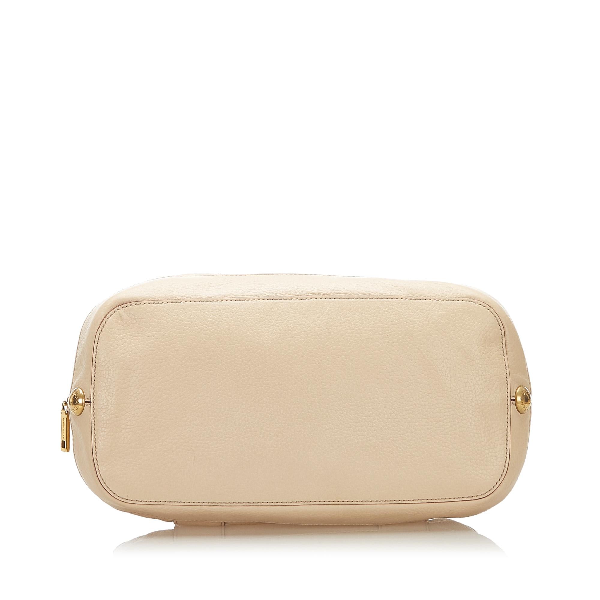 Dolce & Gabbana Leather Handbag (SHG-22357)