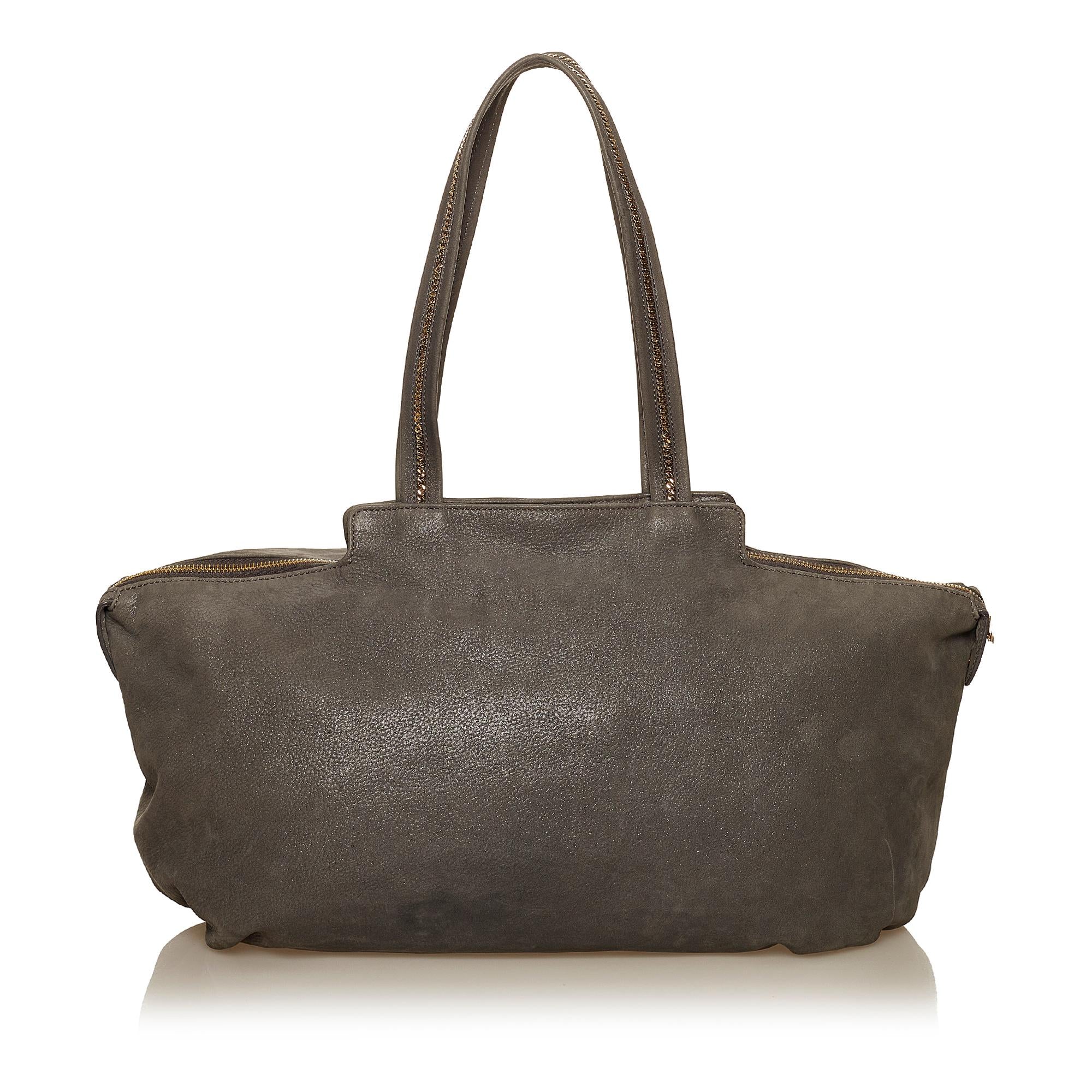 Fendi Chains Leather Tote Bag (SHG-29529)