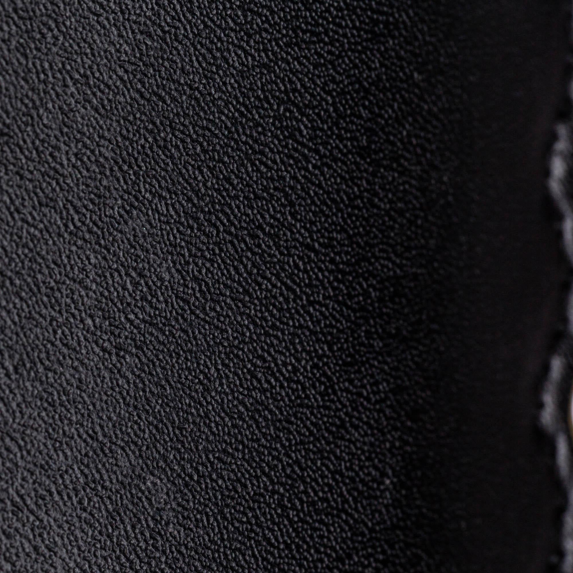 Fendi Kan I Leather Shoulder Bag (SHG-24389)