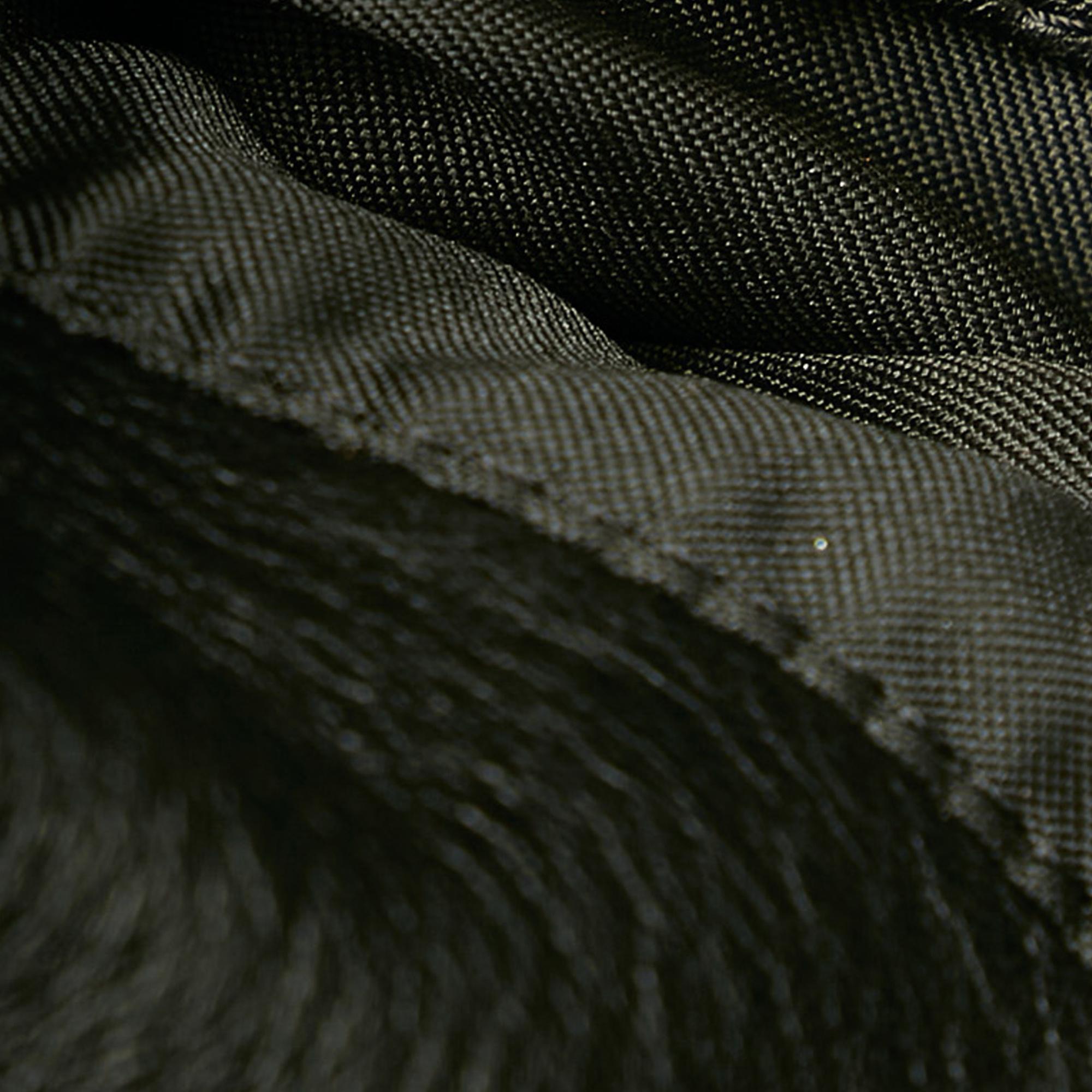 Fendi Leather Baguette (SHG-26236)