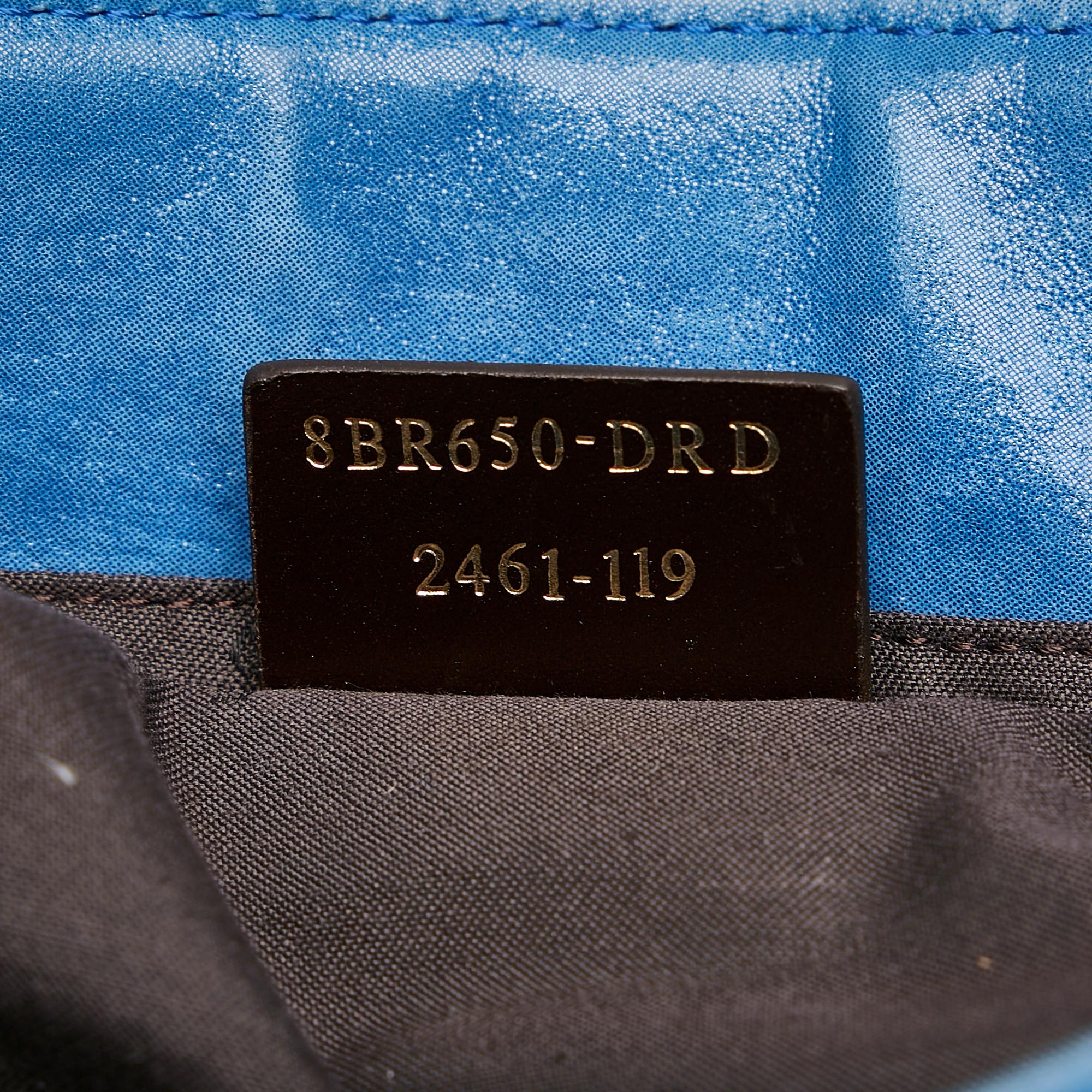 Fendi Leather Handbag (SHG-29481)