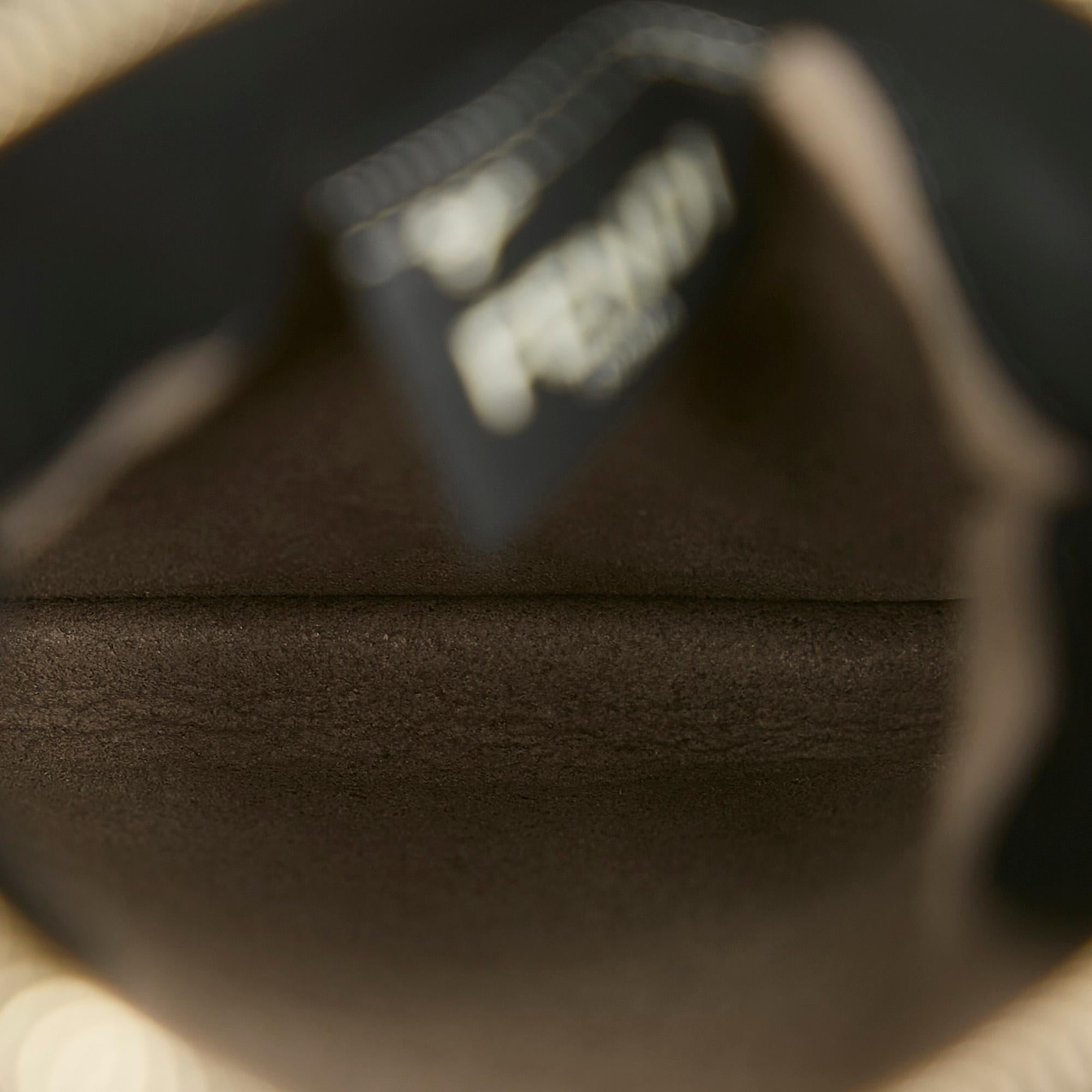 Fendi Leather Phone Case (SHG-23160)