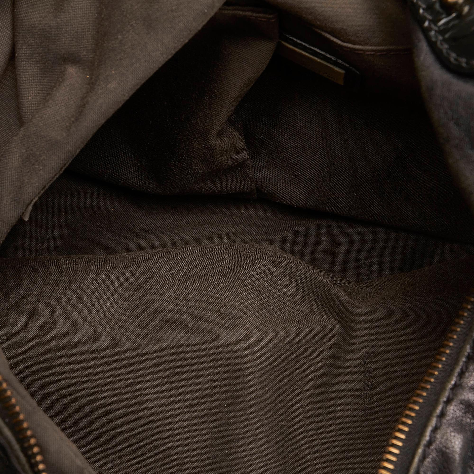 Fendi Leather Shoulder Bag (SHG-27957)