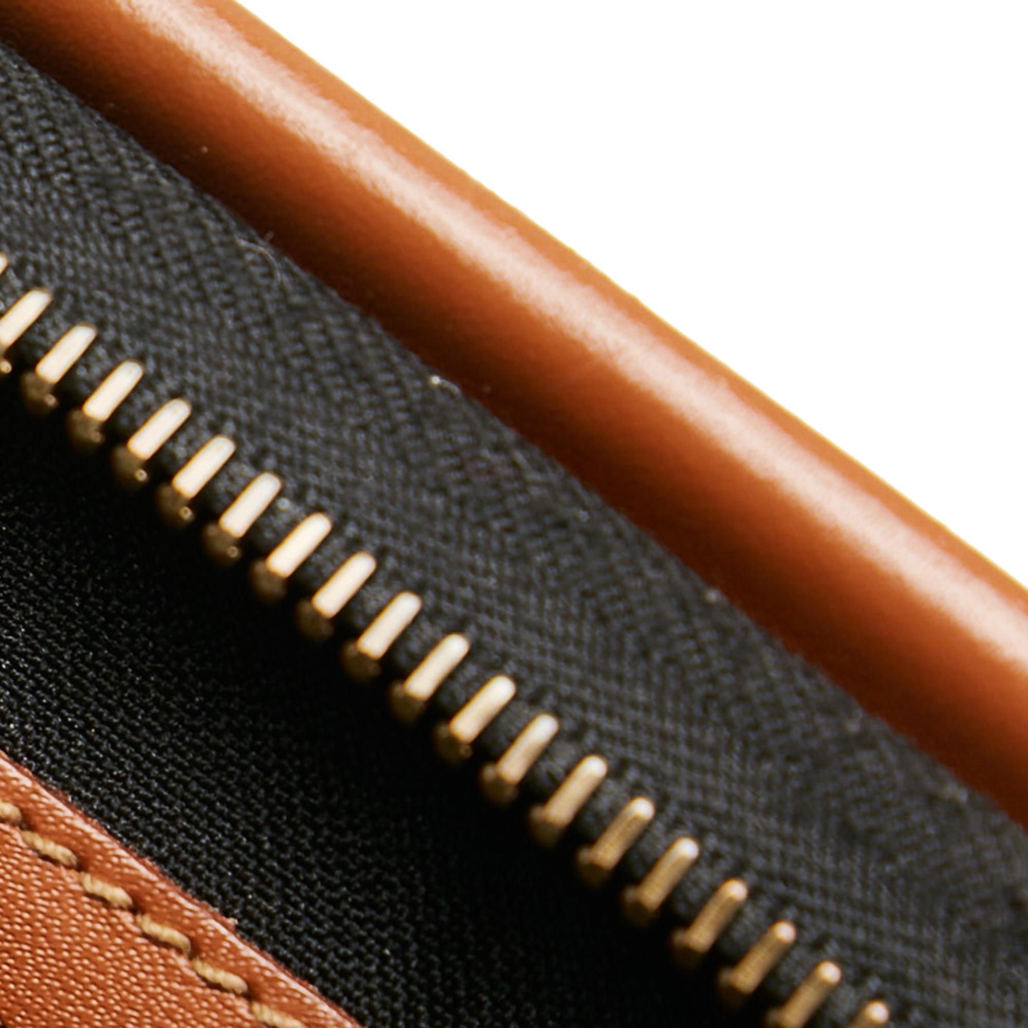 Fendi Pequin Handbag (SHG-27134)