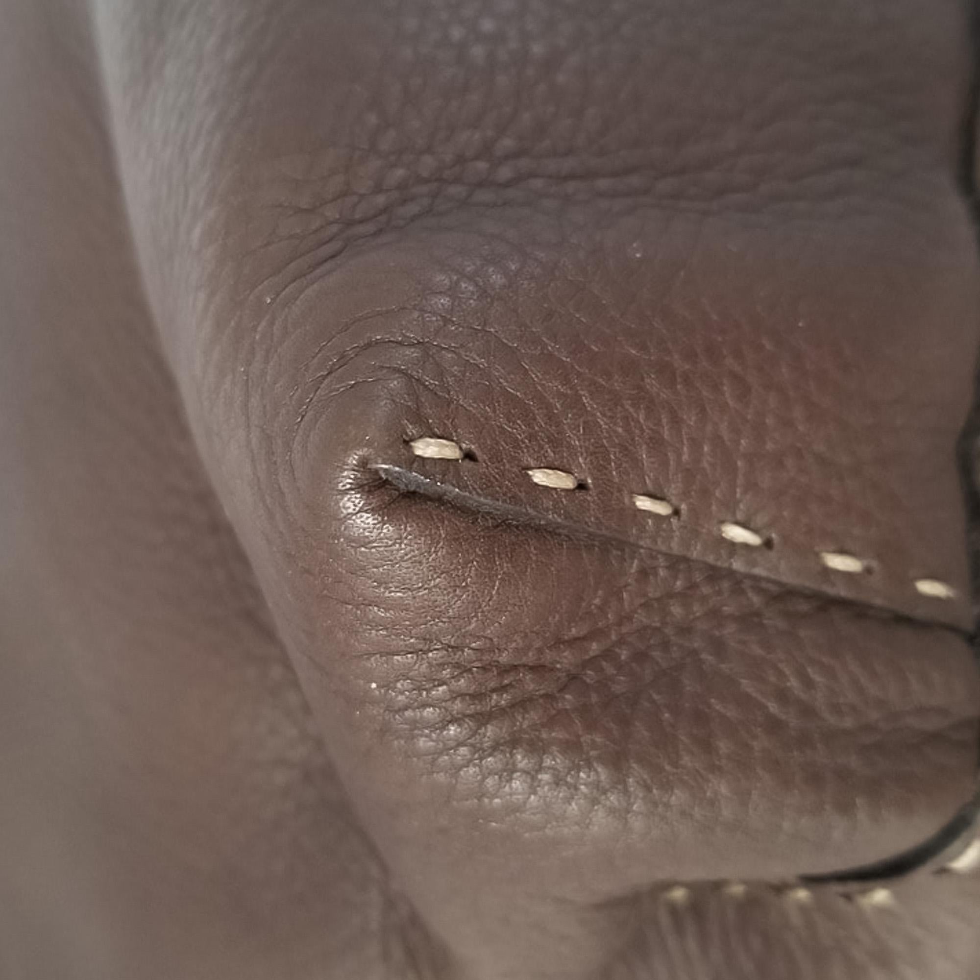 Fendi Selleria Leather Tote Bag (SHG-28191)