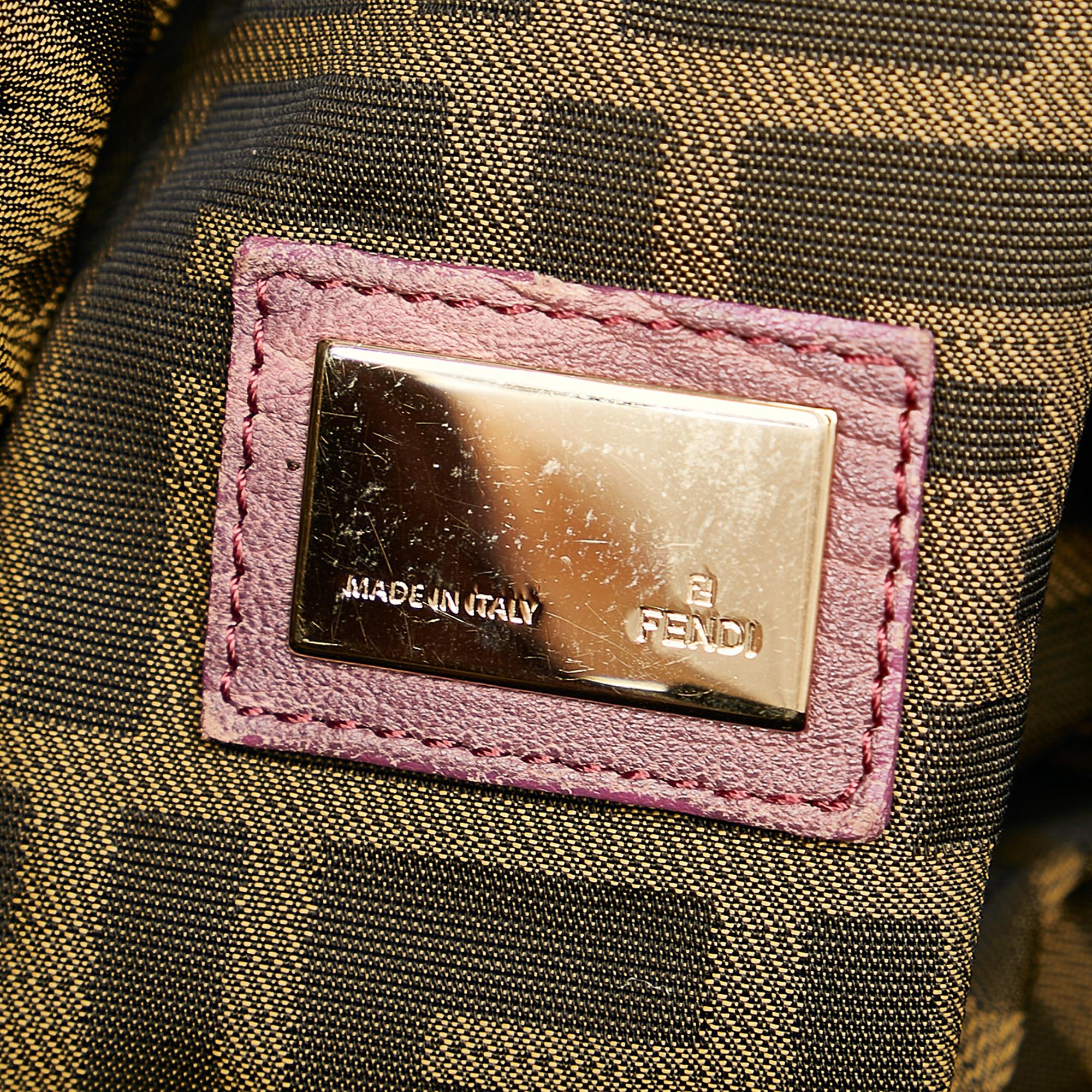 Fendi Spy Leather Handbag (SHG-23761)