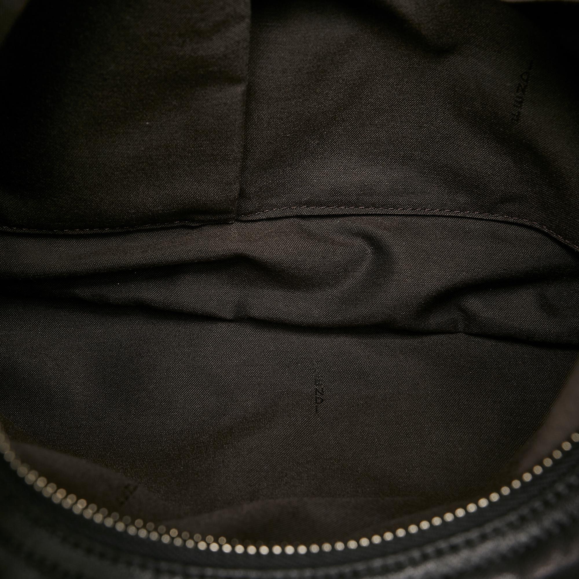 Fendi Unzipped Leather Hobo Bag (SHG-32868)