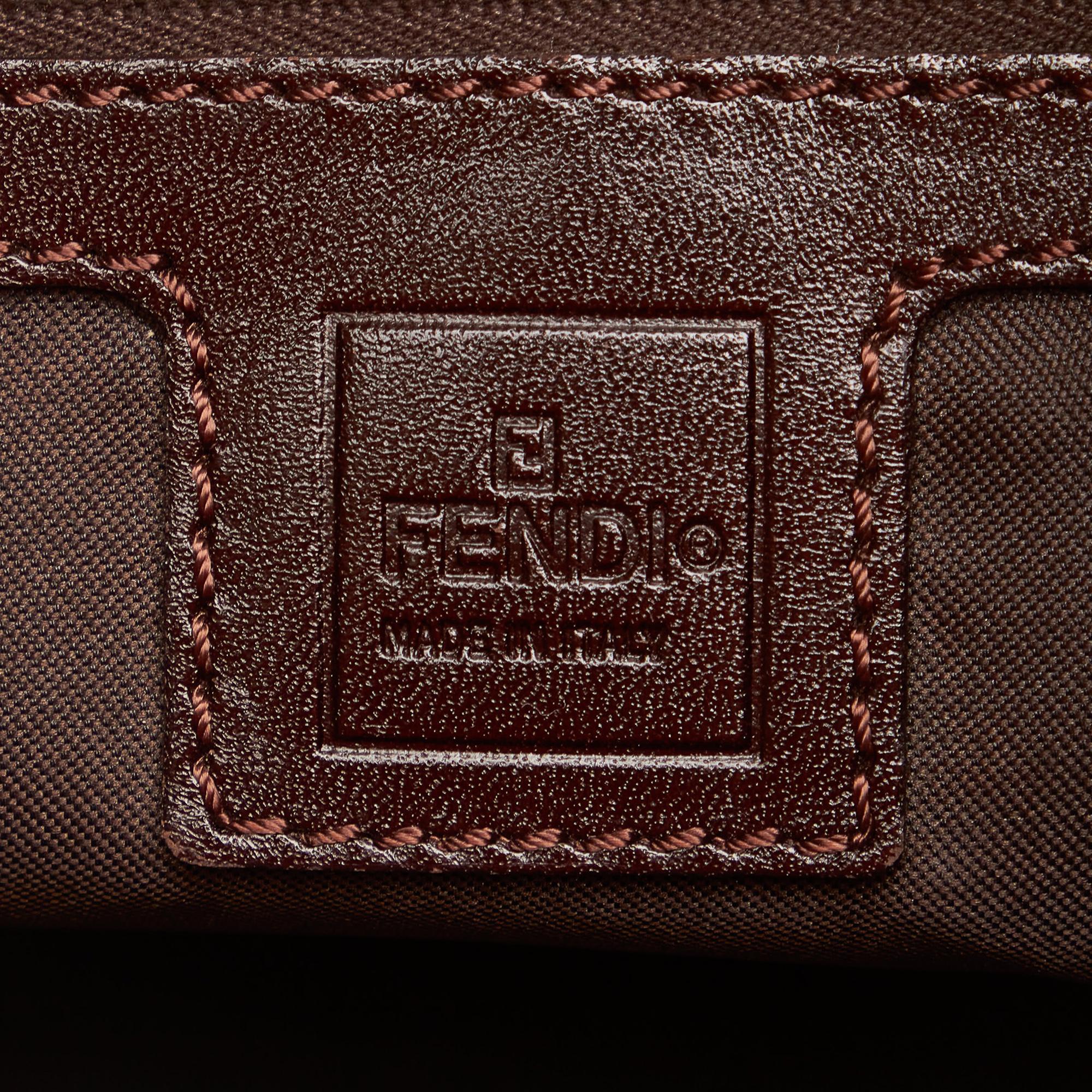 Fendi Zucca Canvas Shoulder Bag (SHG-28055)