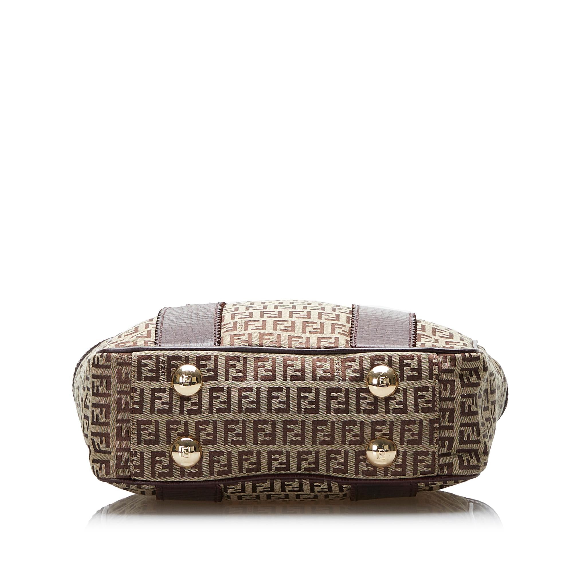 Fendi Zucchino Canvas Tote Bag (SHG-LR2O1Y)