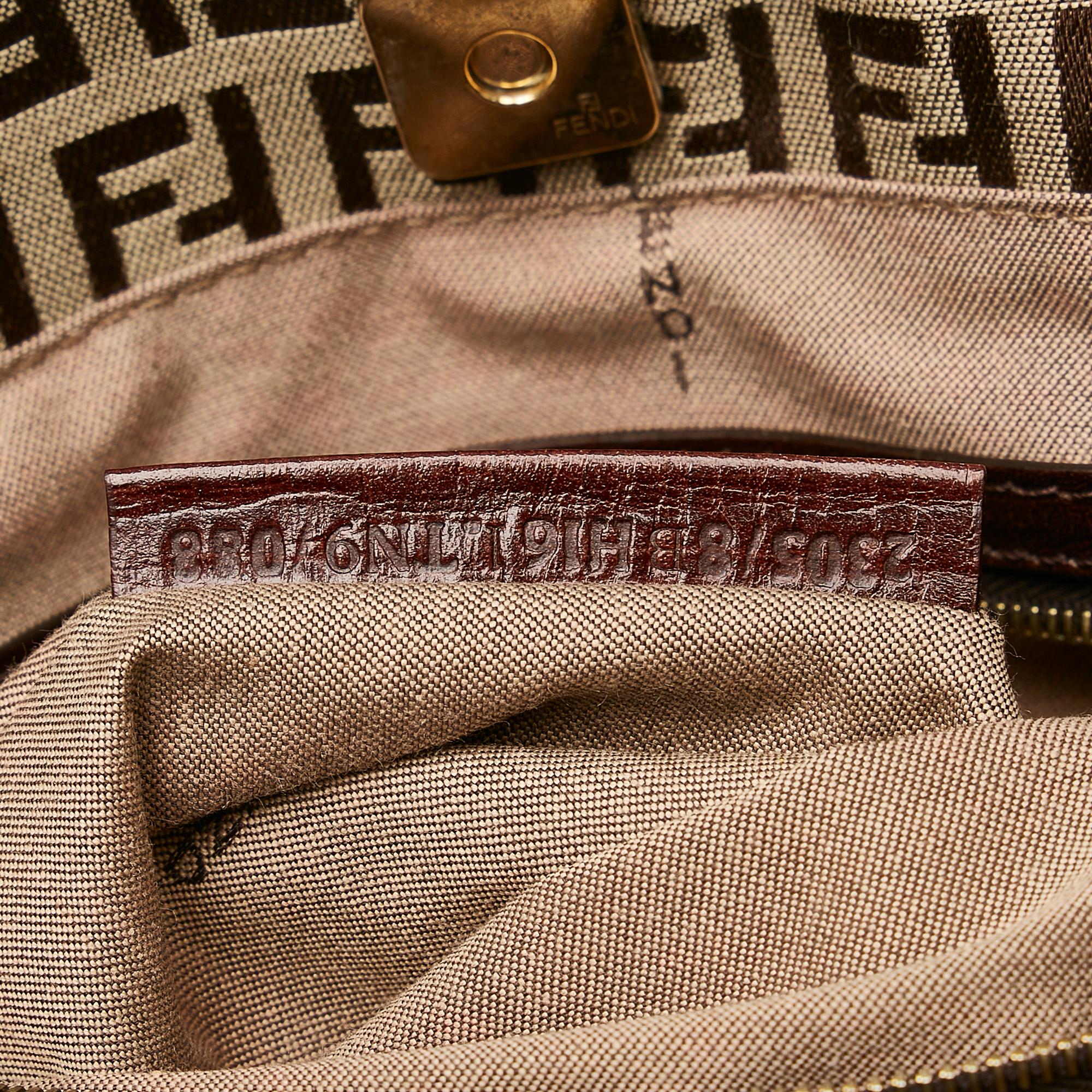 Fendi Zucchino Canvas Tote Bag (SHG-LR2O1Y)